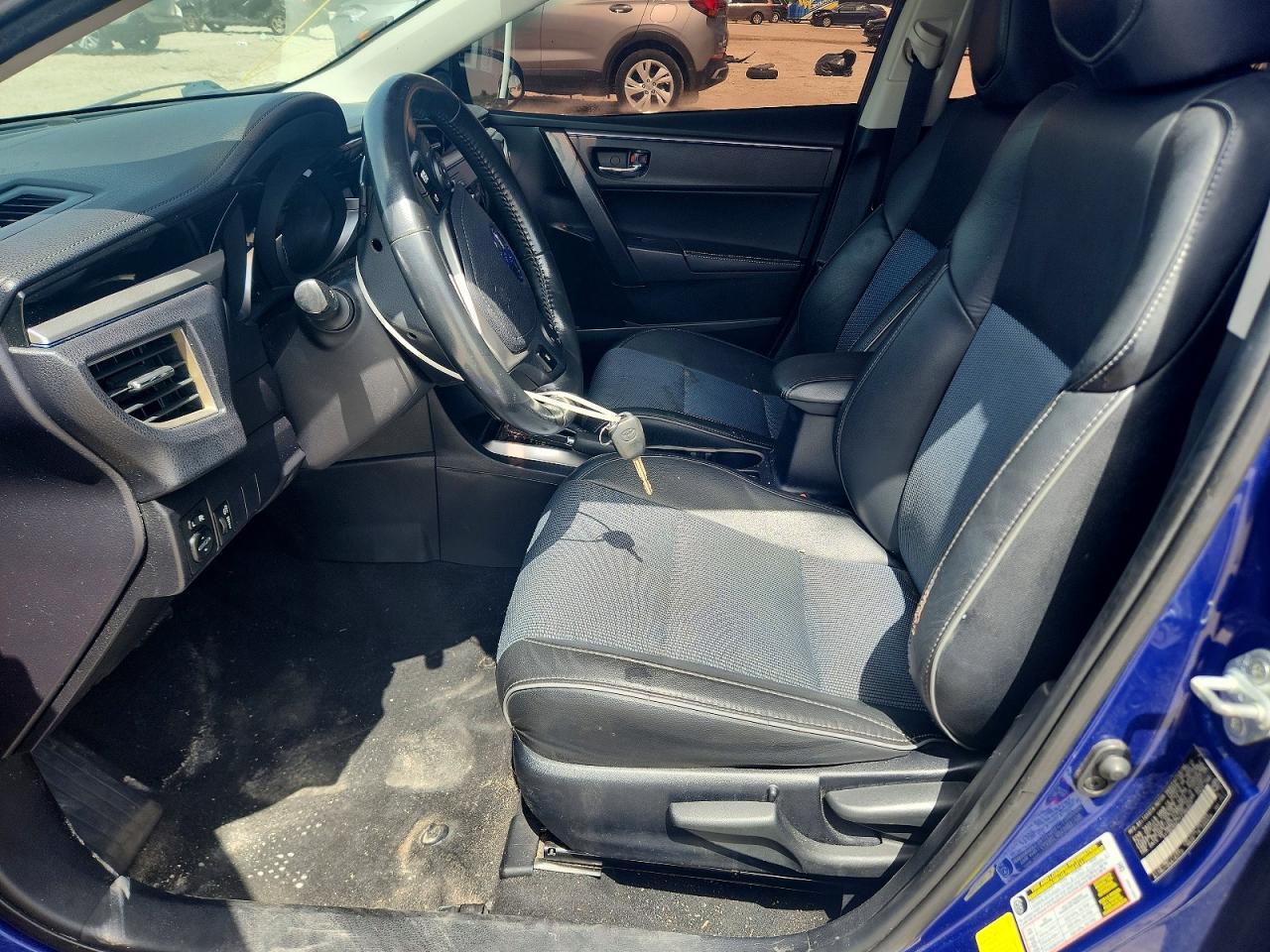 2015 Toyota Corolla S Plus Blue vin: 2T1BURHE7FC386867
