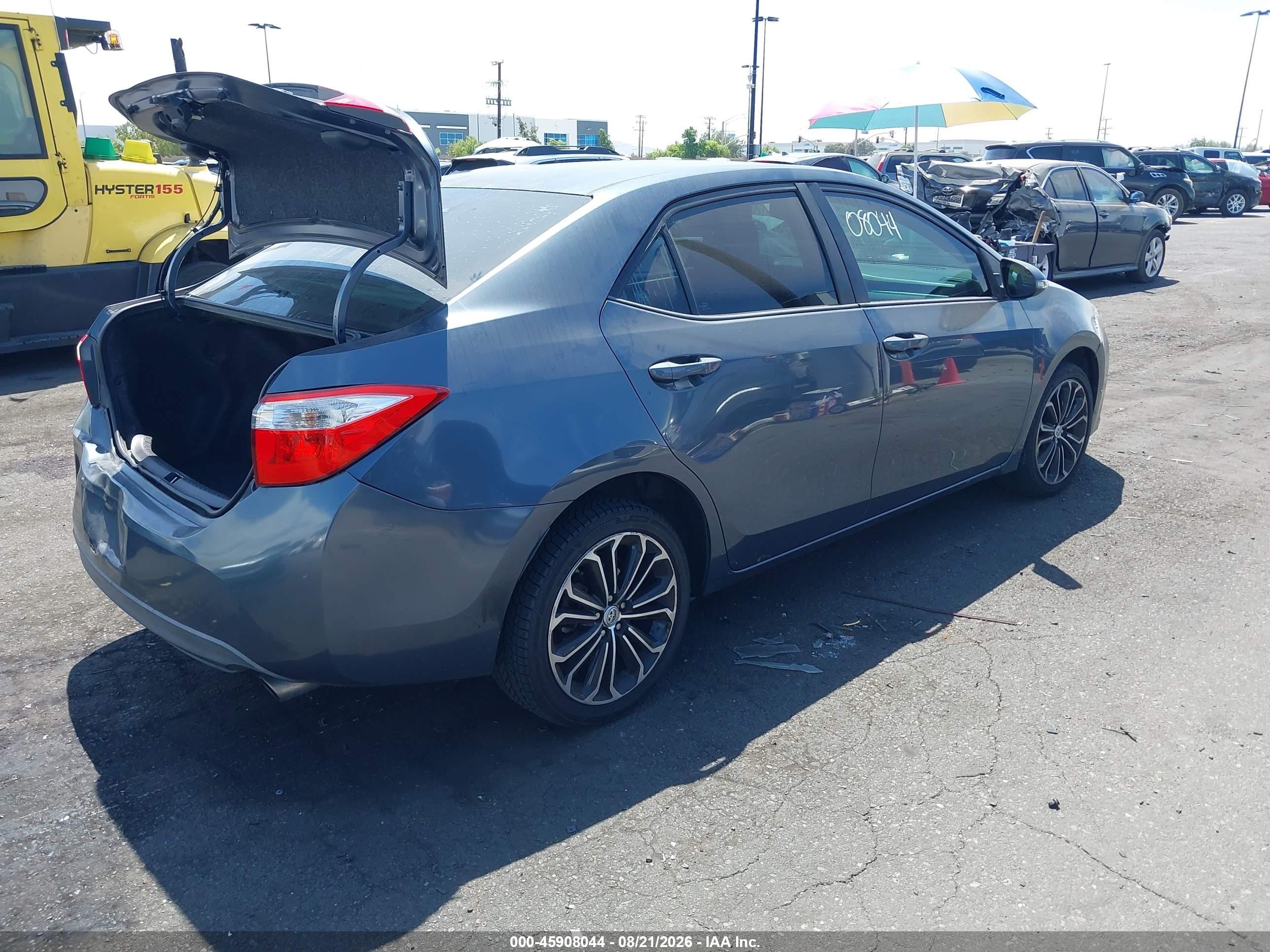2015 Toyota Corolla S Plus Dark Blue vin: 2T1BURHE7FC401853