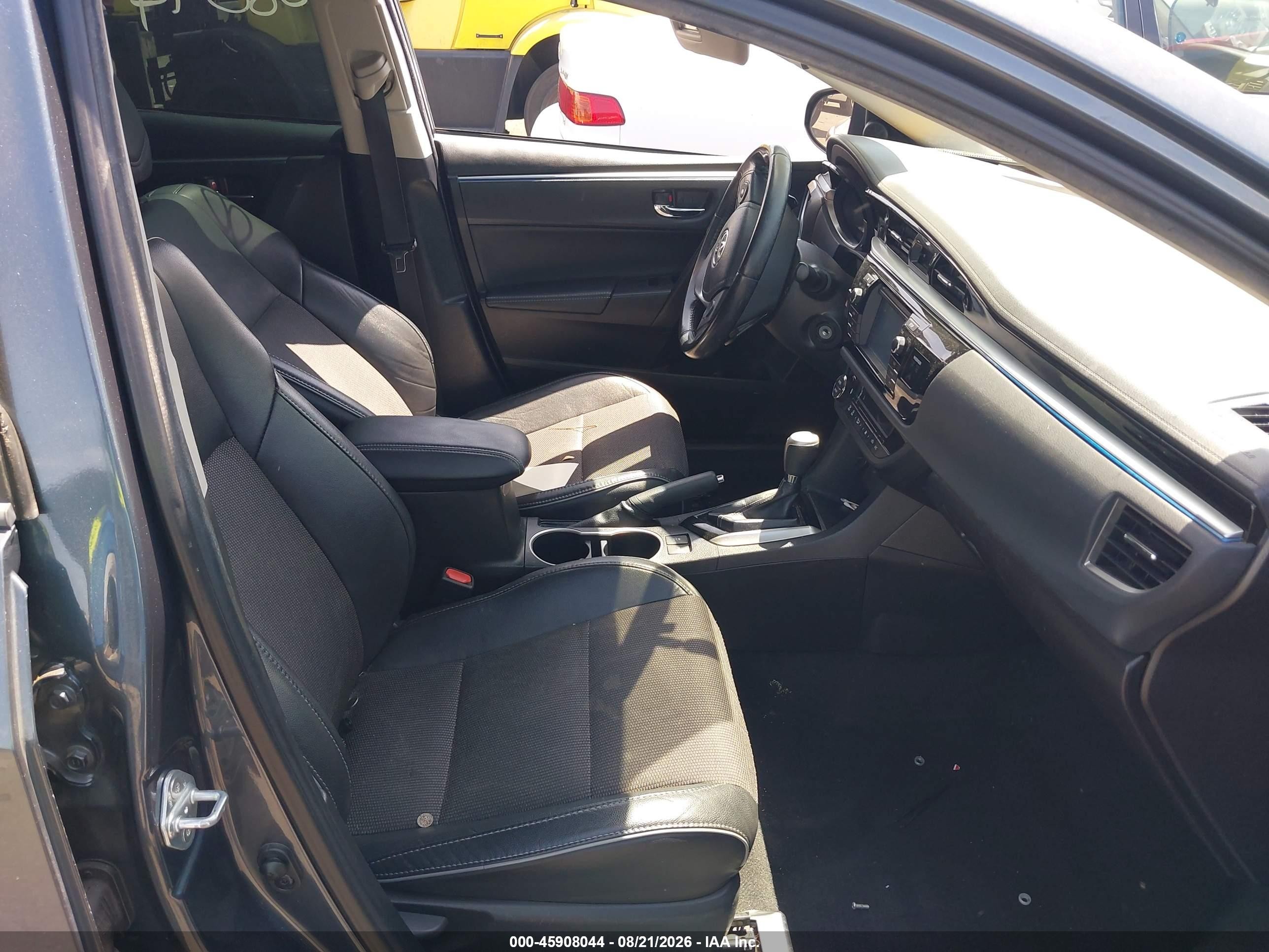 2015 Toyota Corolla S Plus Dark Blue vin: 2T1BURHE7FC401853
