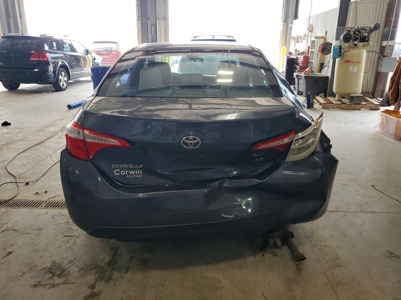 2015 Toyota Corolla Le Gray vin: 2T1BURHE7FC412027