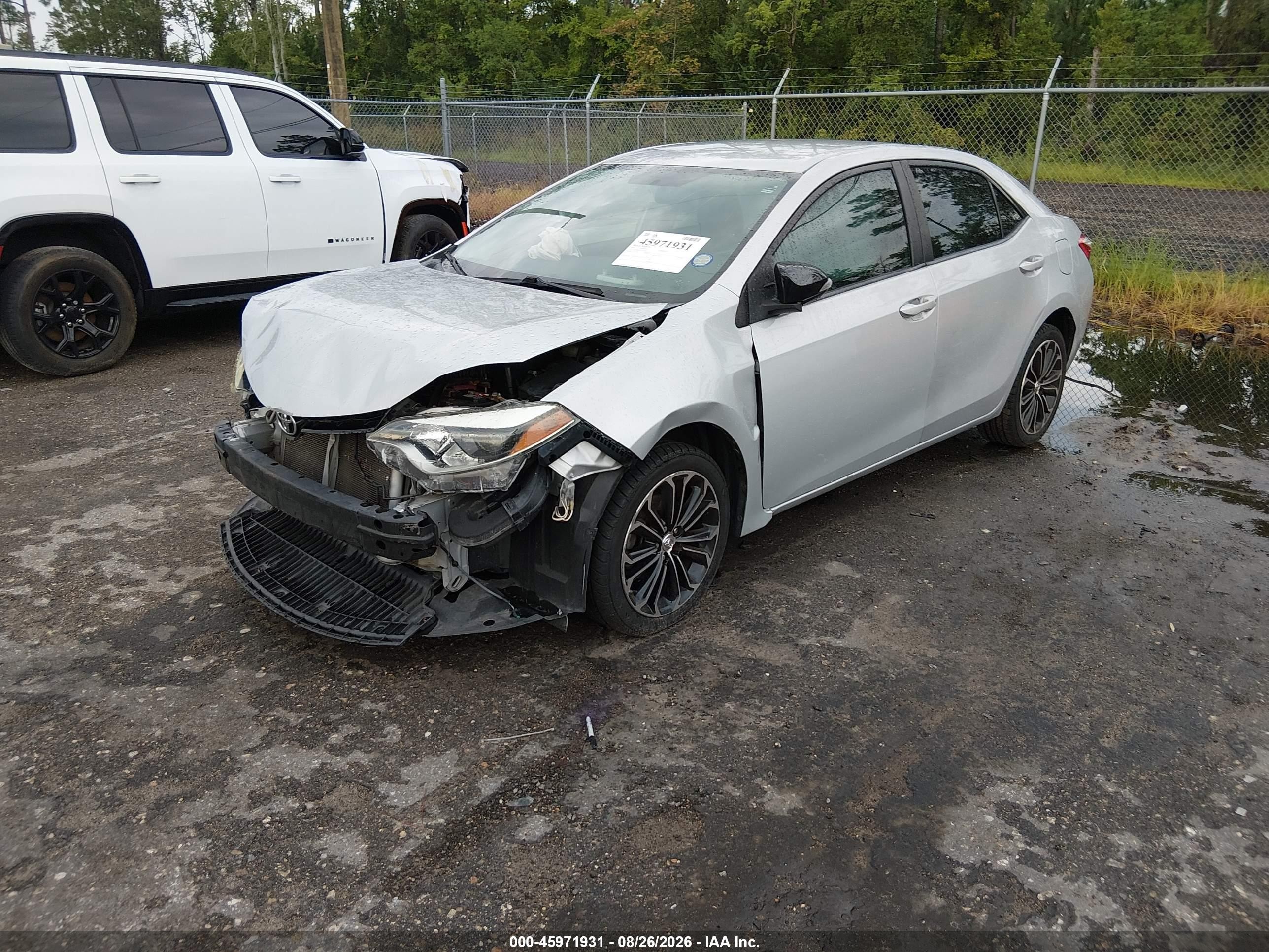 2015 Toyota Corolla S Plus Серебряный vin: 2T1BURHE7FC419298