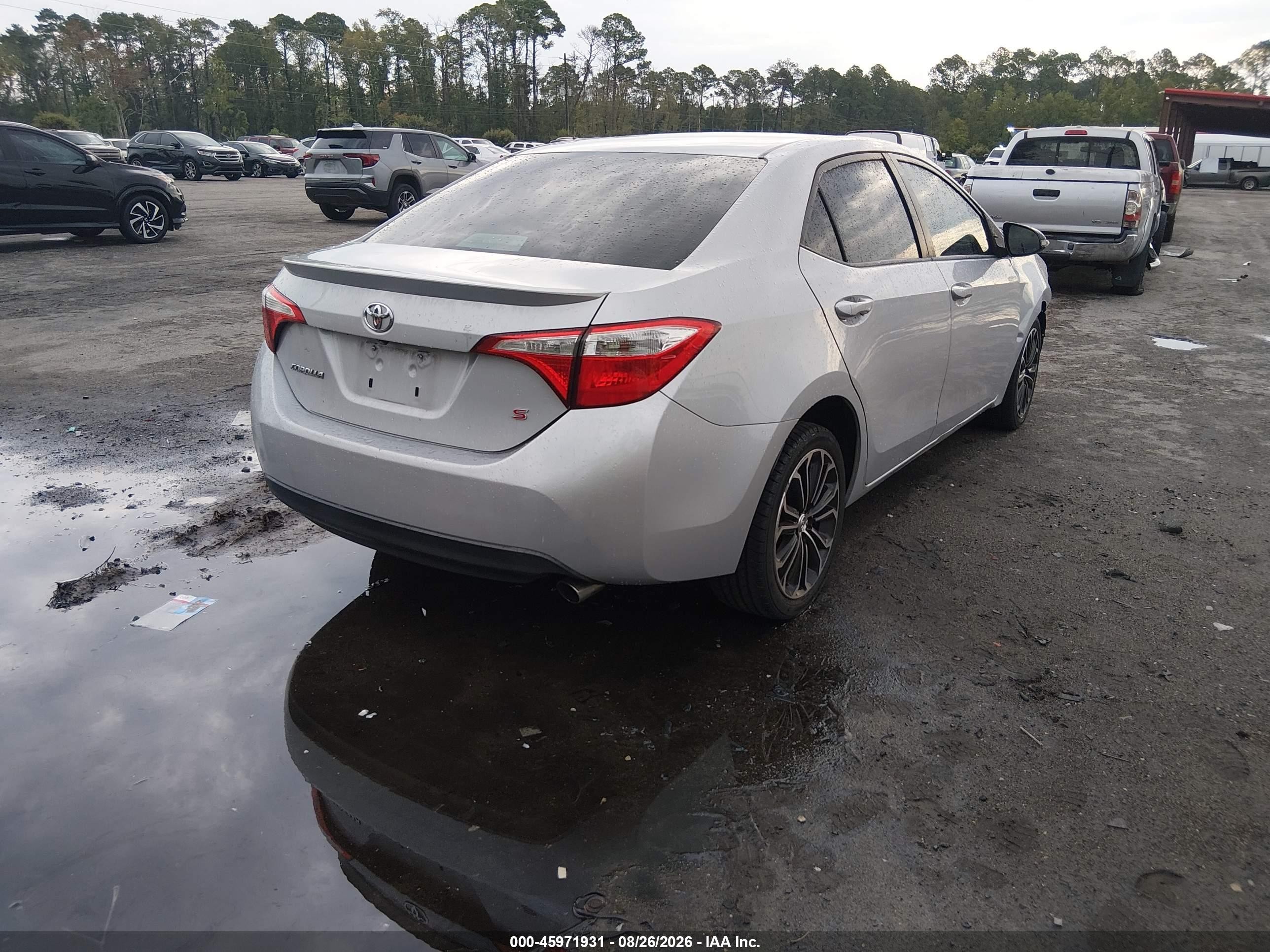 2015 Toyota Corolla S Plus Серебряный vin: 2T1BURHE7FC419298