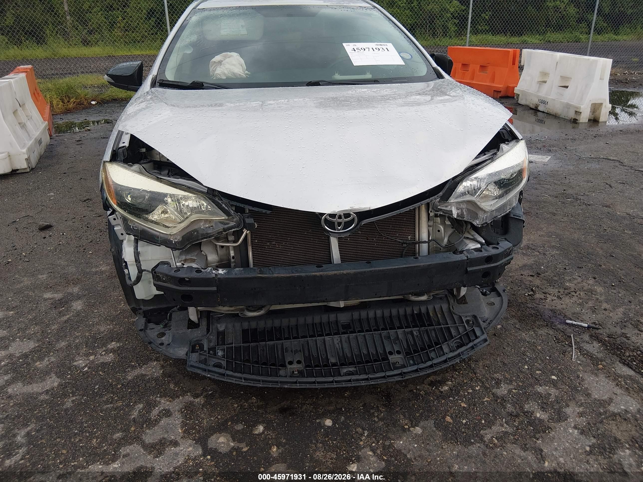 2015 Toyota Corolla S Plus Серебряный vin: 2T1BURHE7FC419298