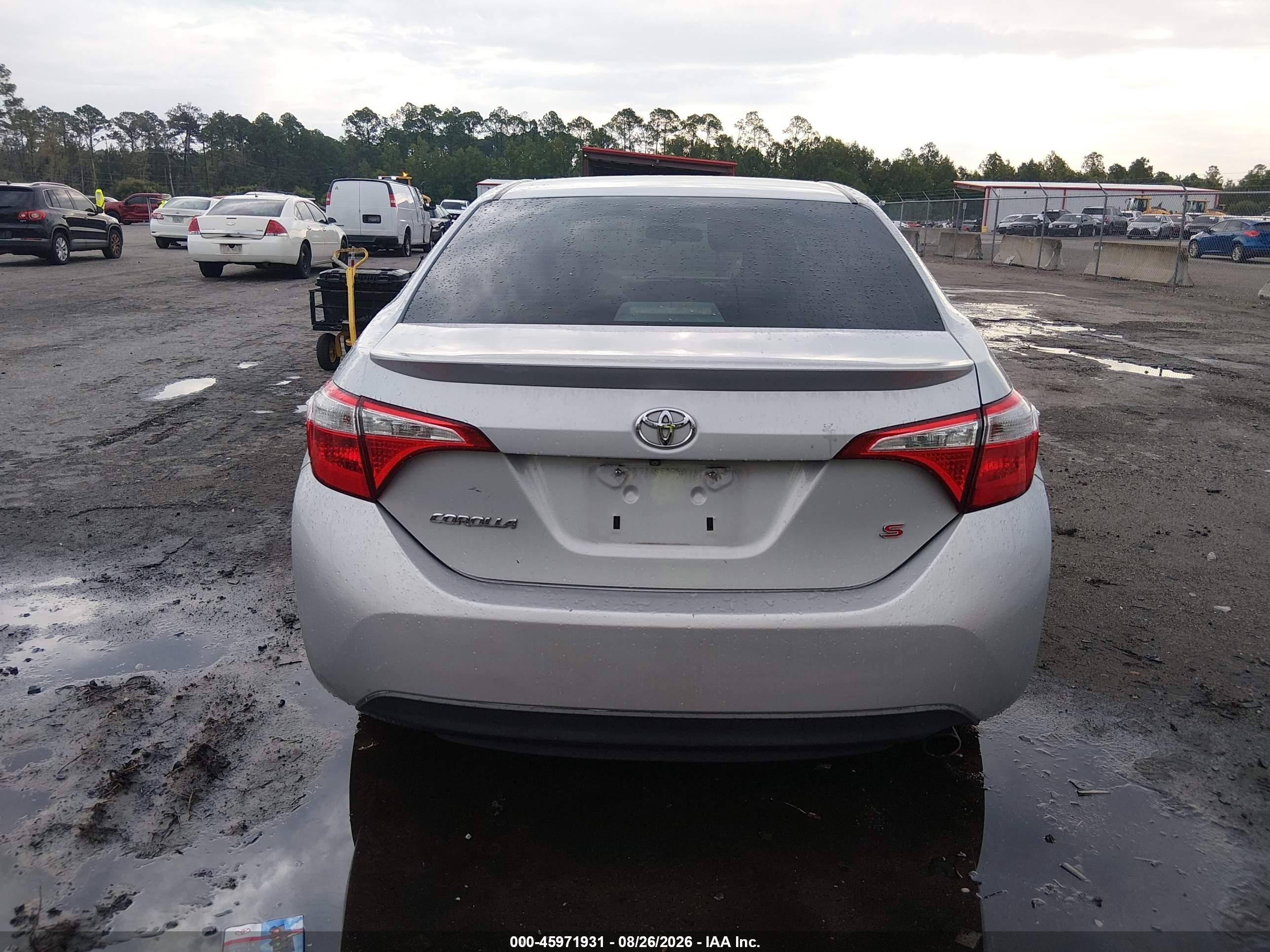 2015 Toyota Corolla S Plus Серебряный vin: 2T1BURHE7FC419298