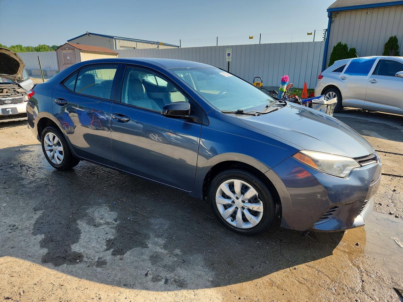 2015 Toyota Corolla Le Gray vin: 2T1BURHE7FC422668