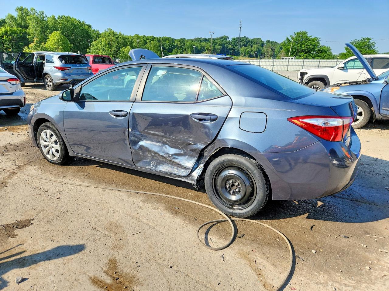 2015 Toyota Corolla Le Gray vin: 2T1BURHE7FC422668