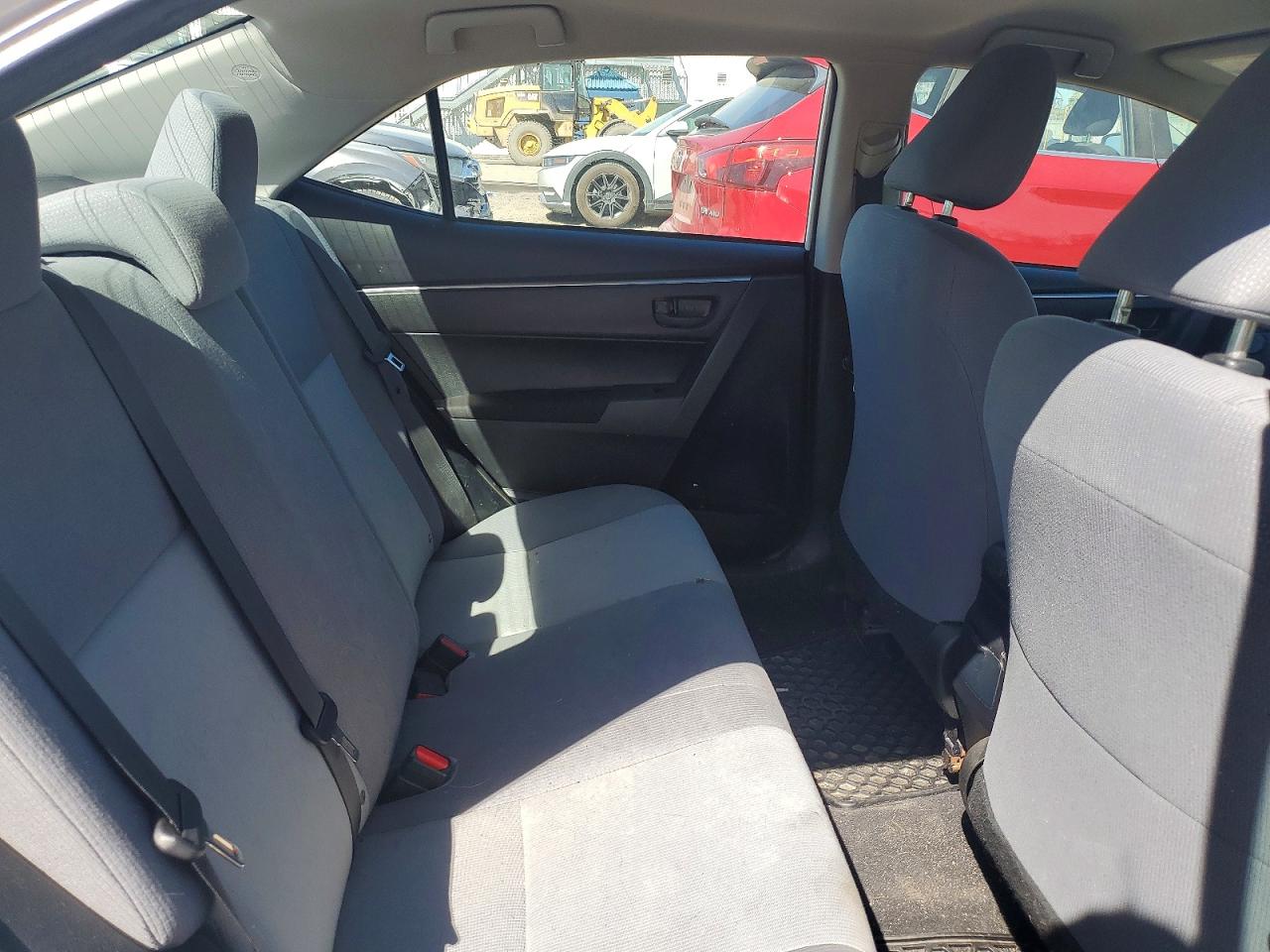 2015 Toyota Corolla L White vin: 2T1BURHE7FC426719