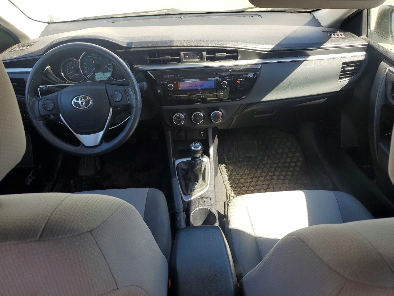 2015 Toyota Corolla L White vin: 2T1BURHE7FC426719