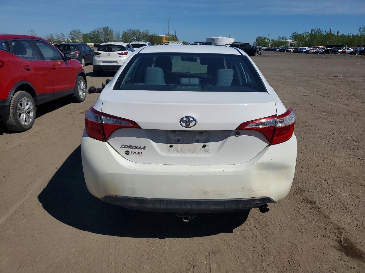 2015 Toyota Corolla L White vin: 2T1BURHE7FC426719