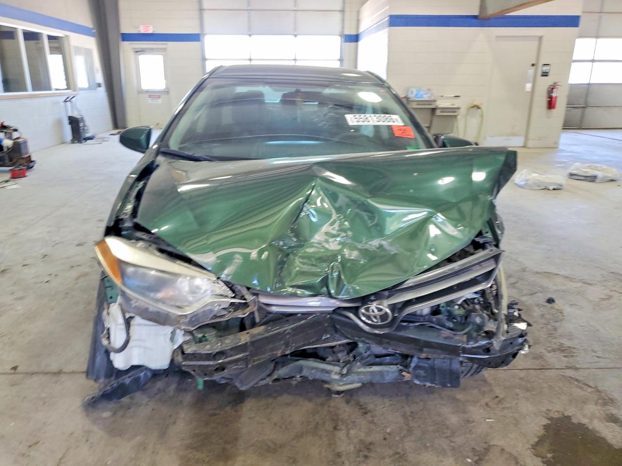 2015 Toyota Corolla Le Green vin: 2T1BURHE7FC433573