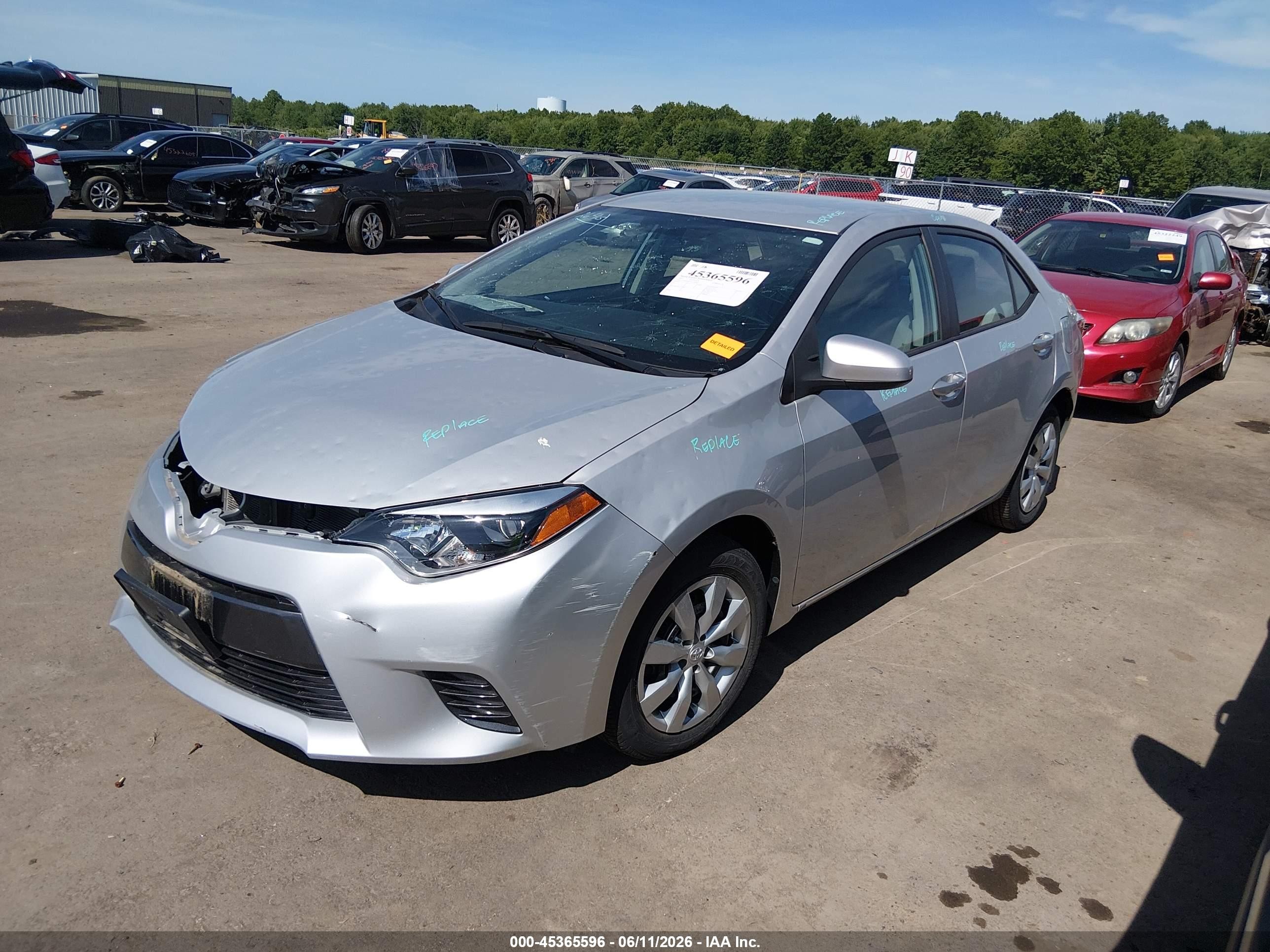 2015 Toyota Corolla Le Silver vin: 2T1BURHE7FC436862