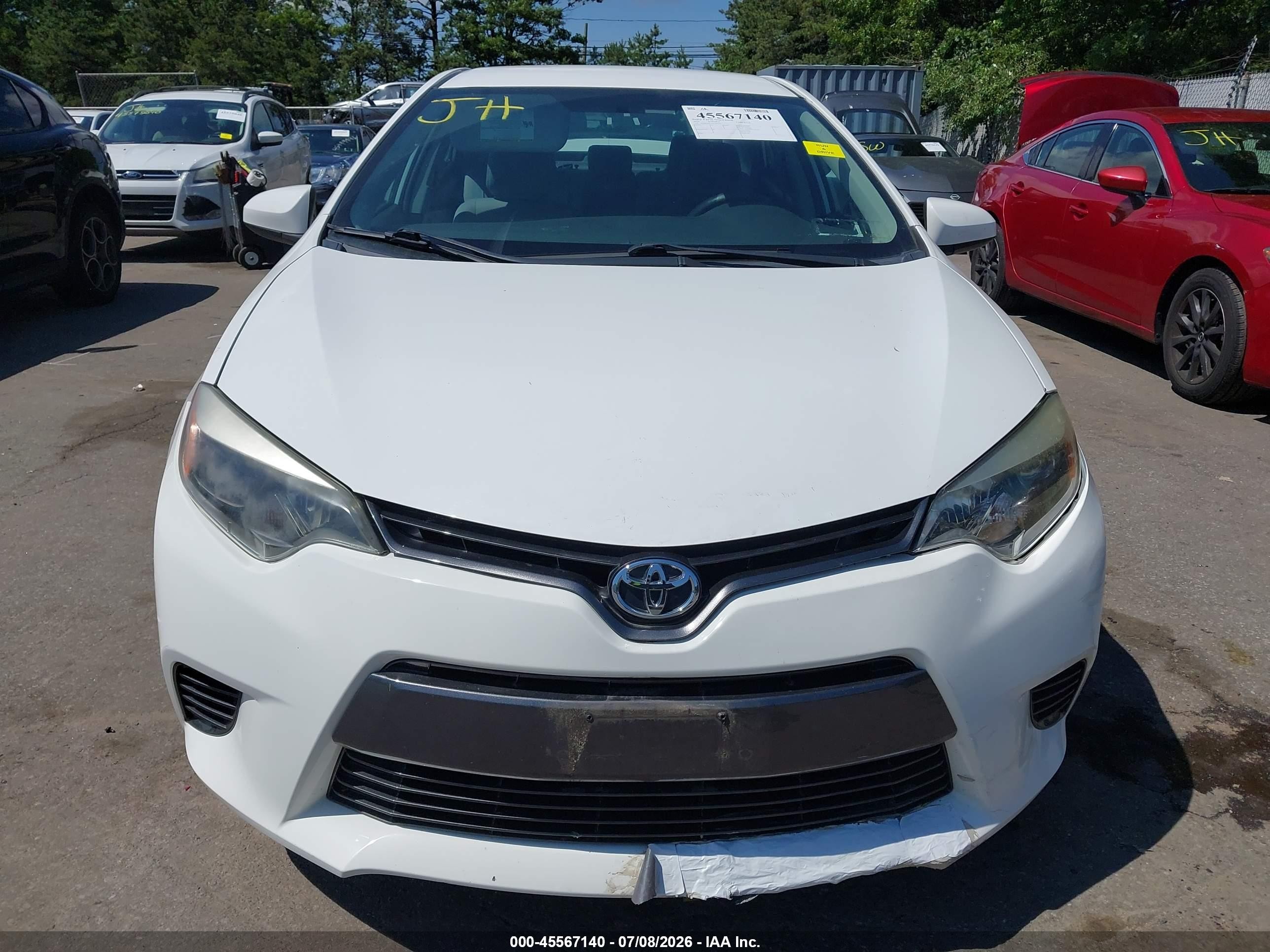 2015 Toyota Corolla Le White vin: 2T1BURHE7FC445545