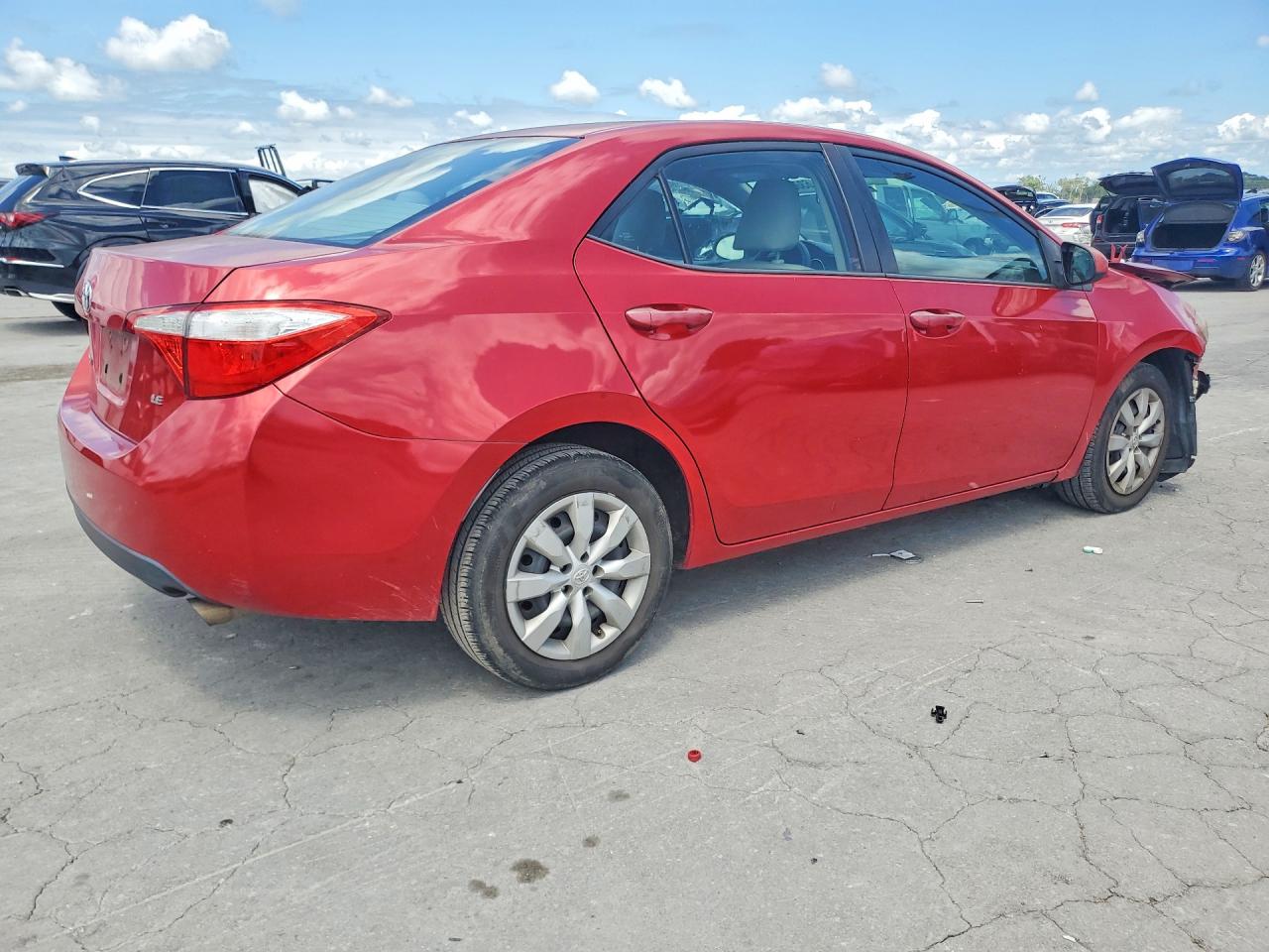 2015 Toyota Corolla Le Красный vin: 2T1BURHE7FC447120