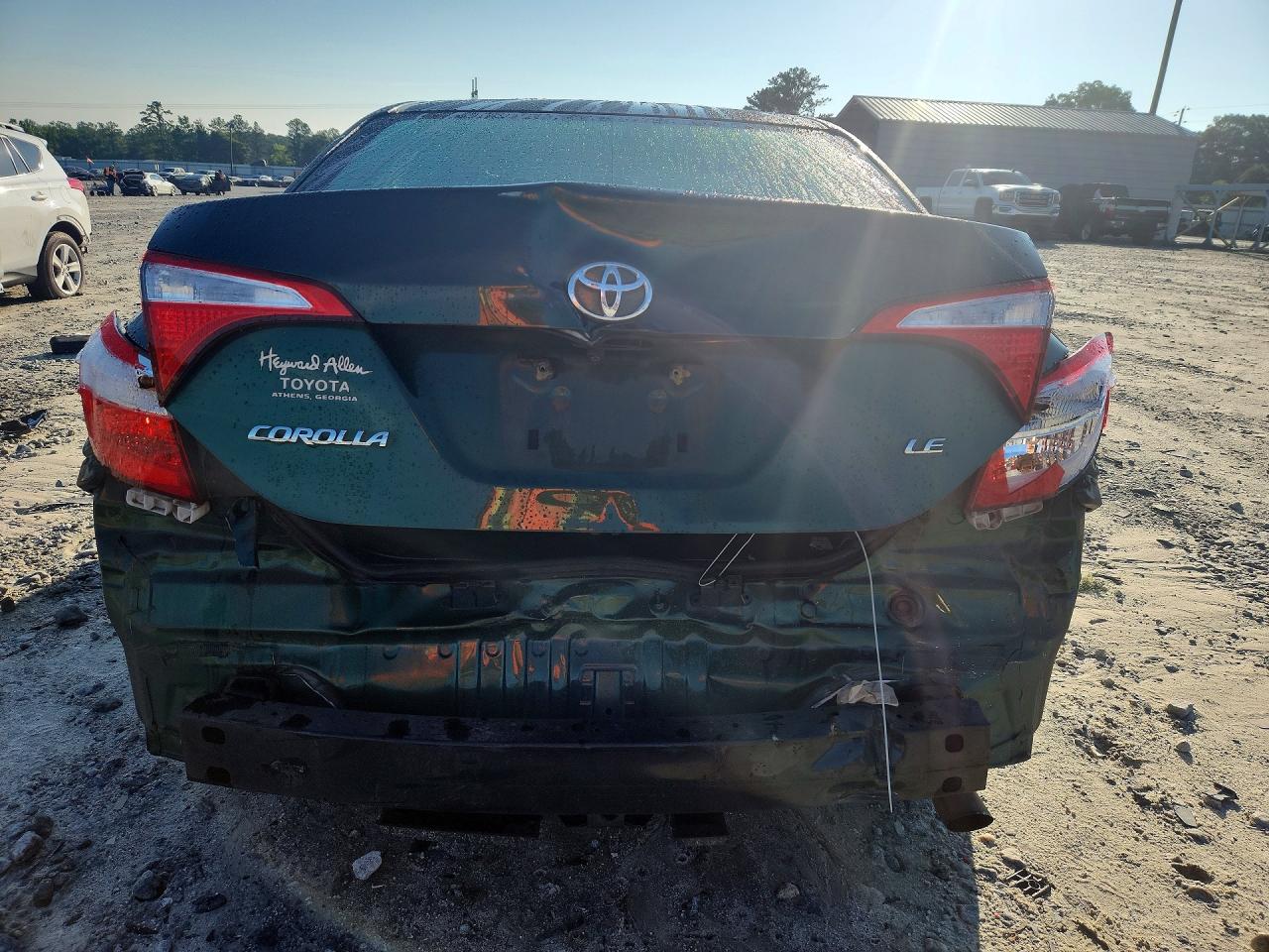 2015 Toyota Corolla Le Green vin: 2T1BURHE7FC454455