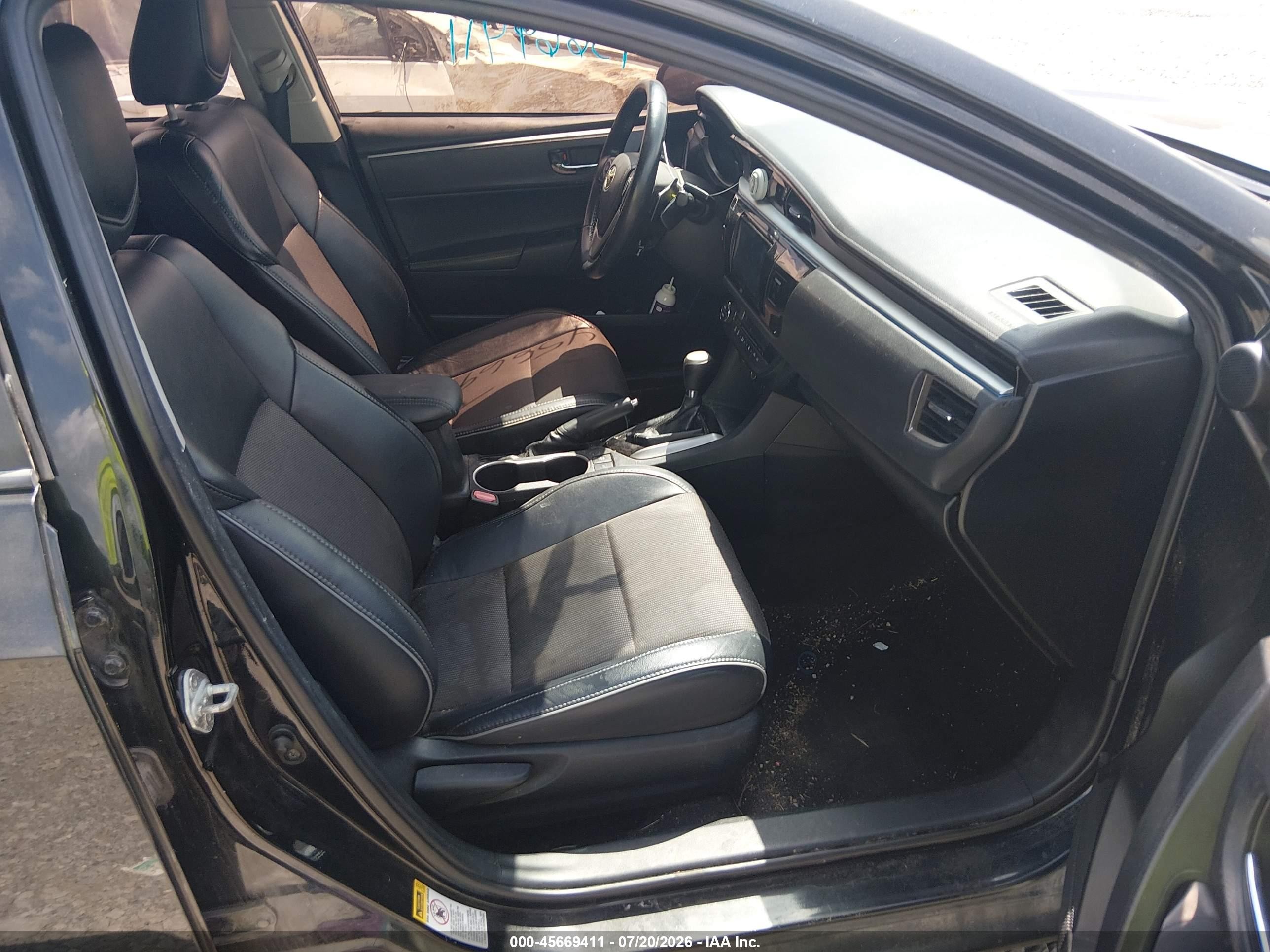 2015 Toyota Corolla S Plus Black vin: 2T1BURHE7FC463933