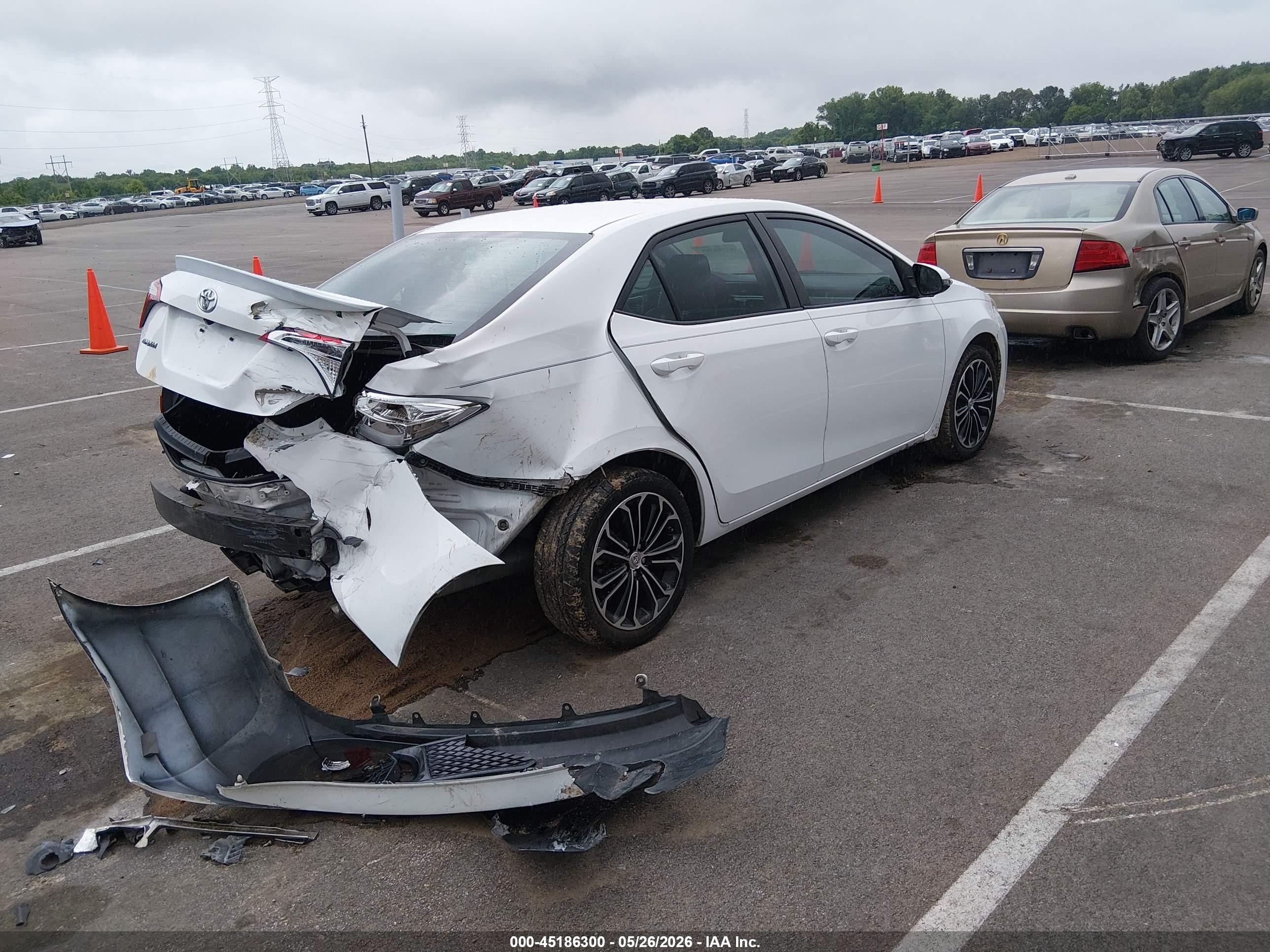 2015 Toyota Corolla S Plus White vin: 2T1BURHE7FC466671