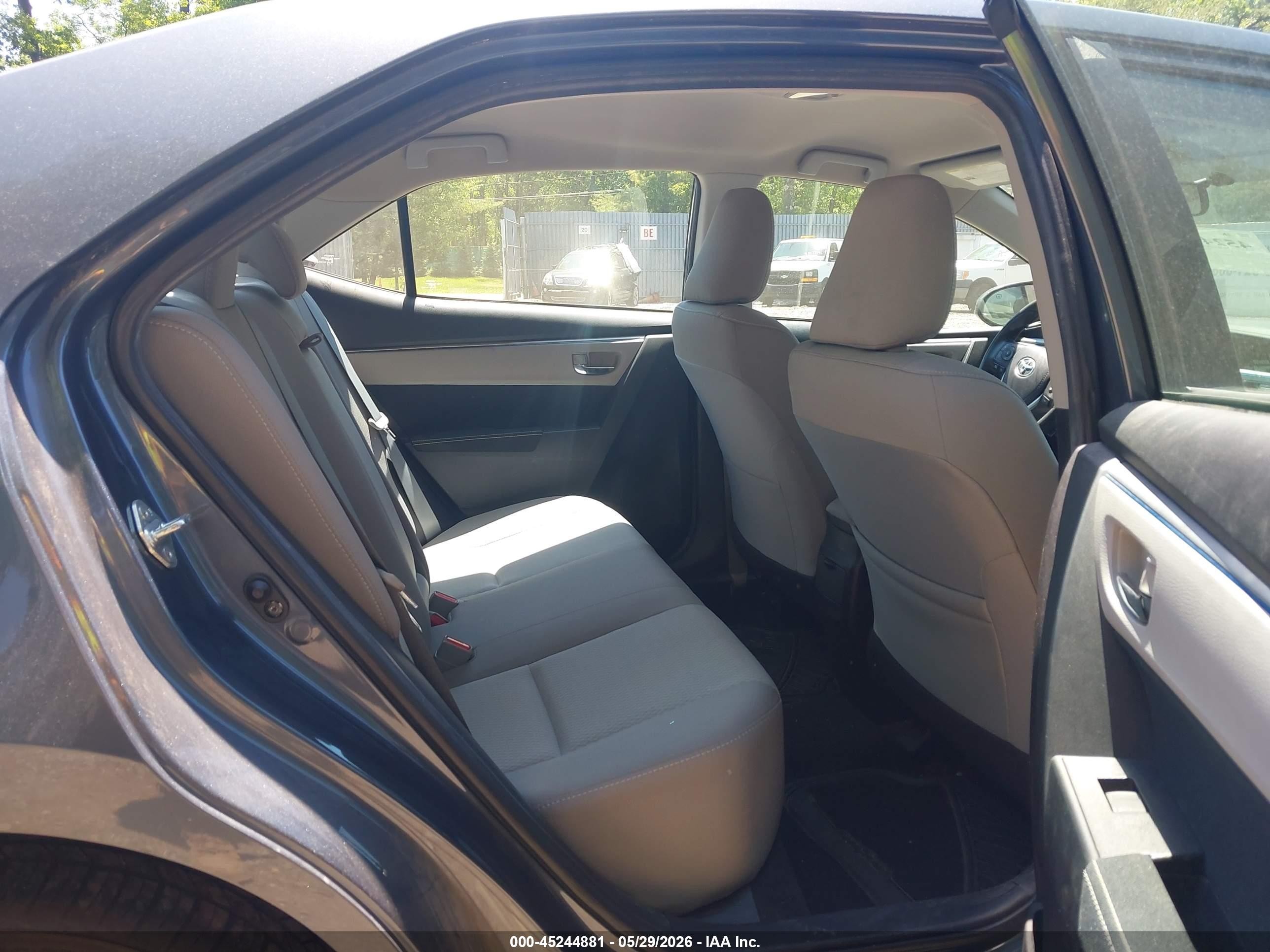 2015 Toyota Corolla Le Gray vin: 2T1BURHE7FC475354