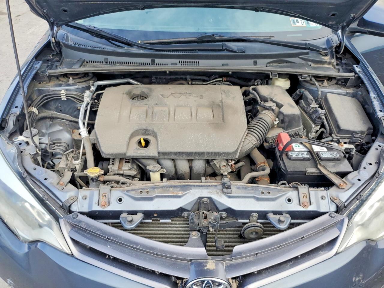 2015 Toyota Corolla Le Plus Blue vin: 2T1BURHE7FC477430