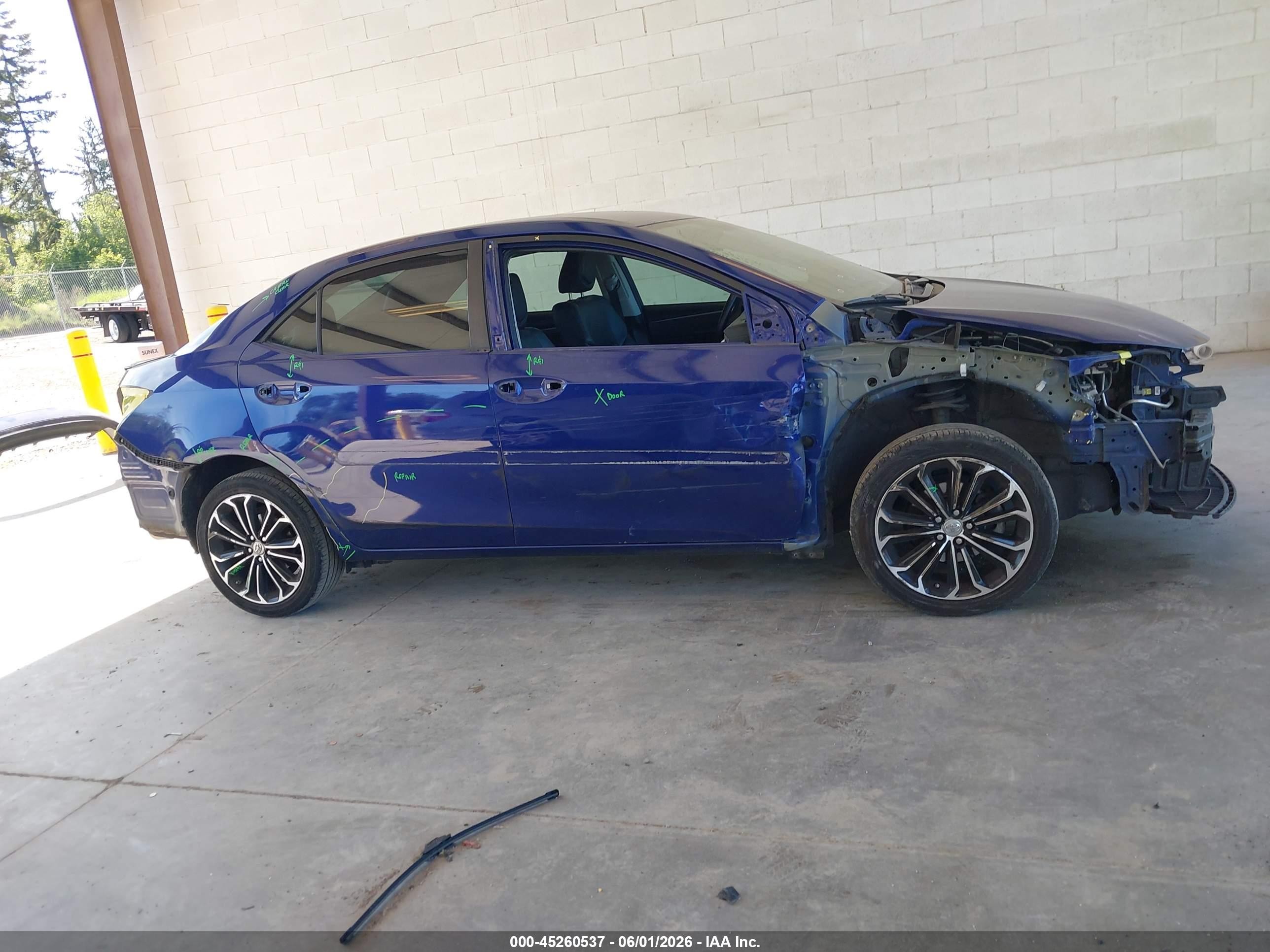 2016 Toyota Corolla S Plus Blue vin: 2T1BURHE7GC503980