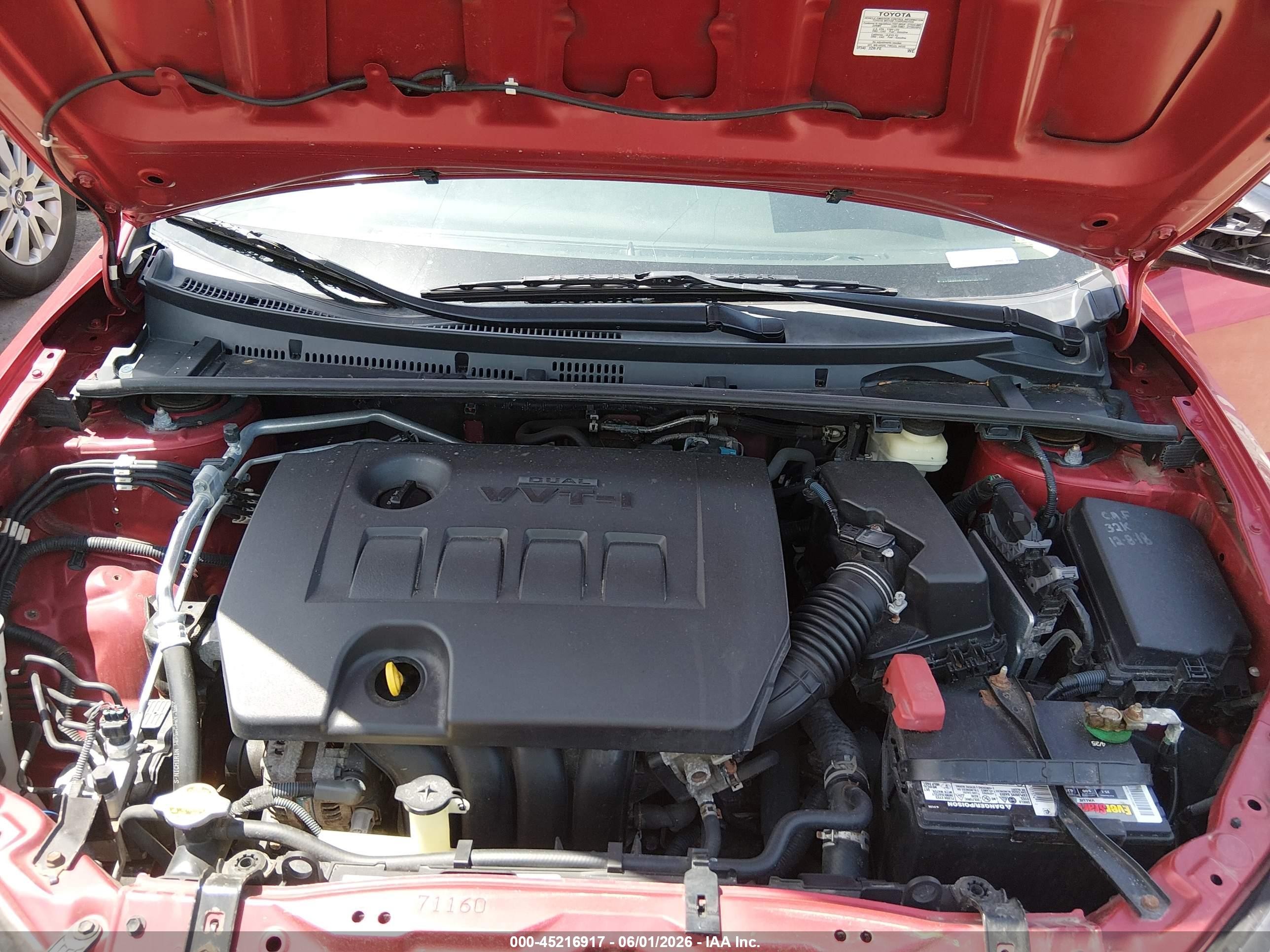 2016 Toyota Corolla Le Red vin: 2T1BURHE7GC540513