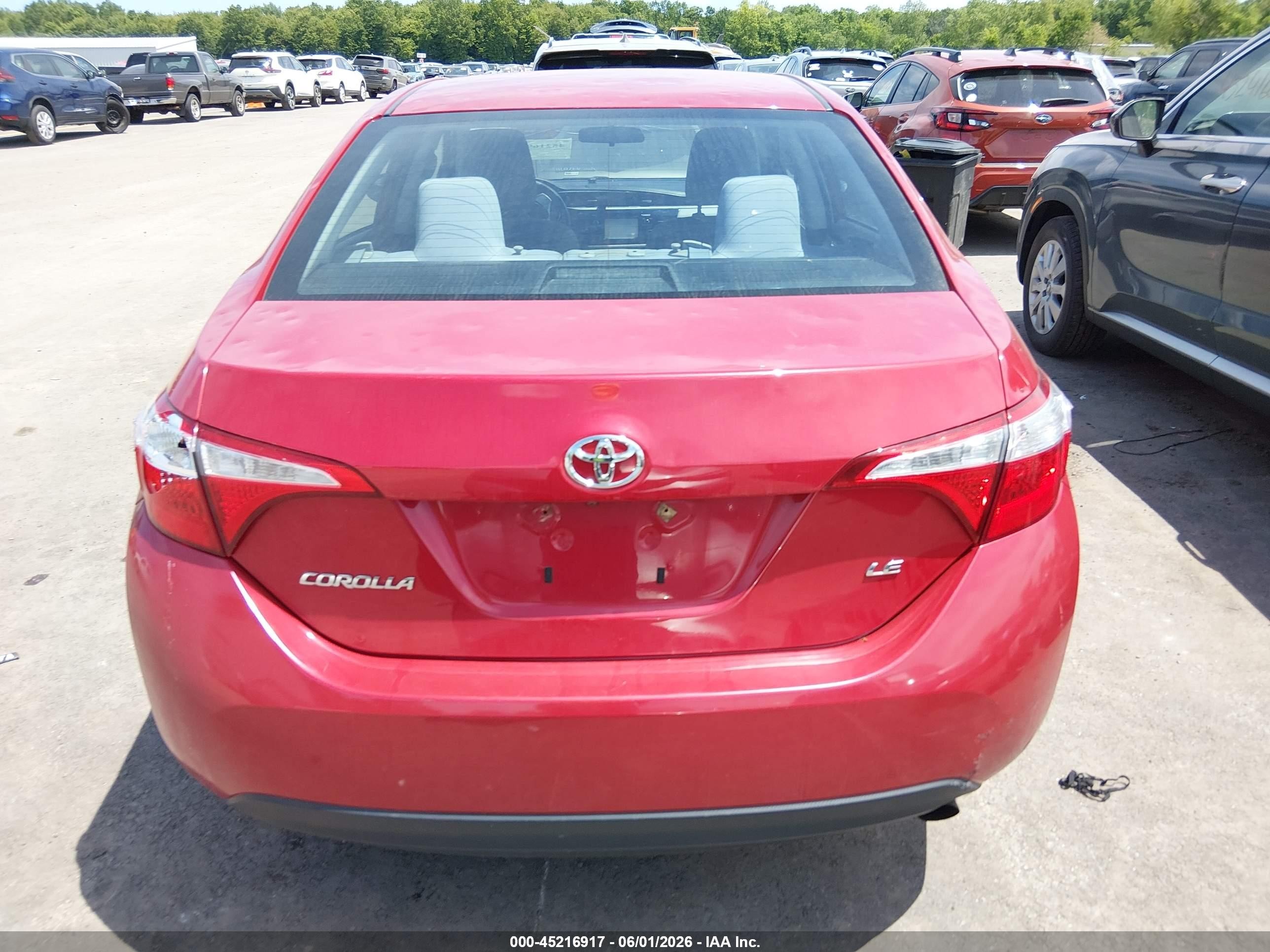 2016 Toyota Corolla Le Red vin: 2T1BURHE7GC540513