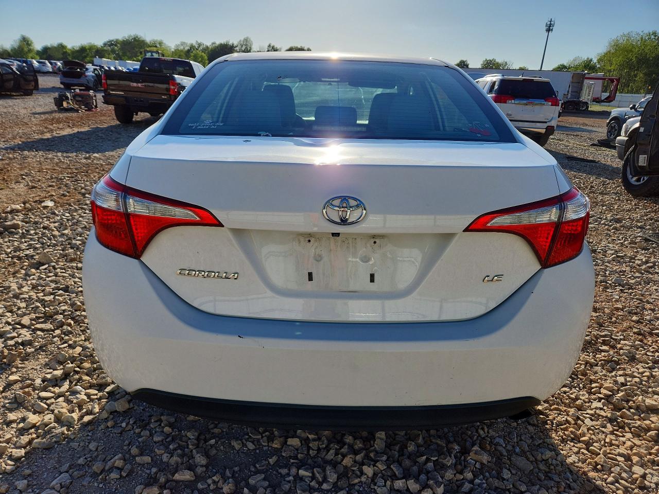 2016 Toyota Corolla Le White vin: 2T1BURHE7GC554279