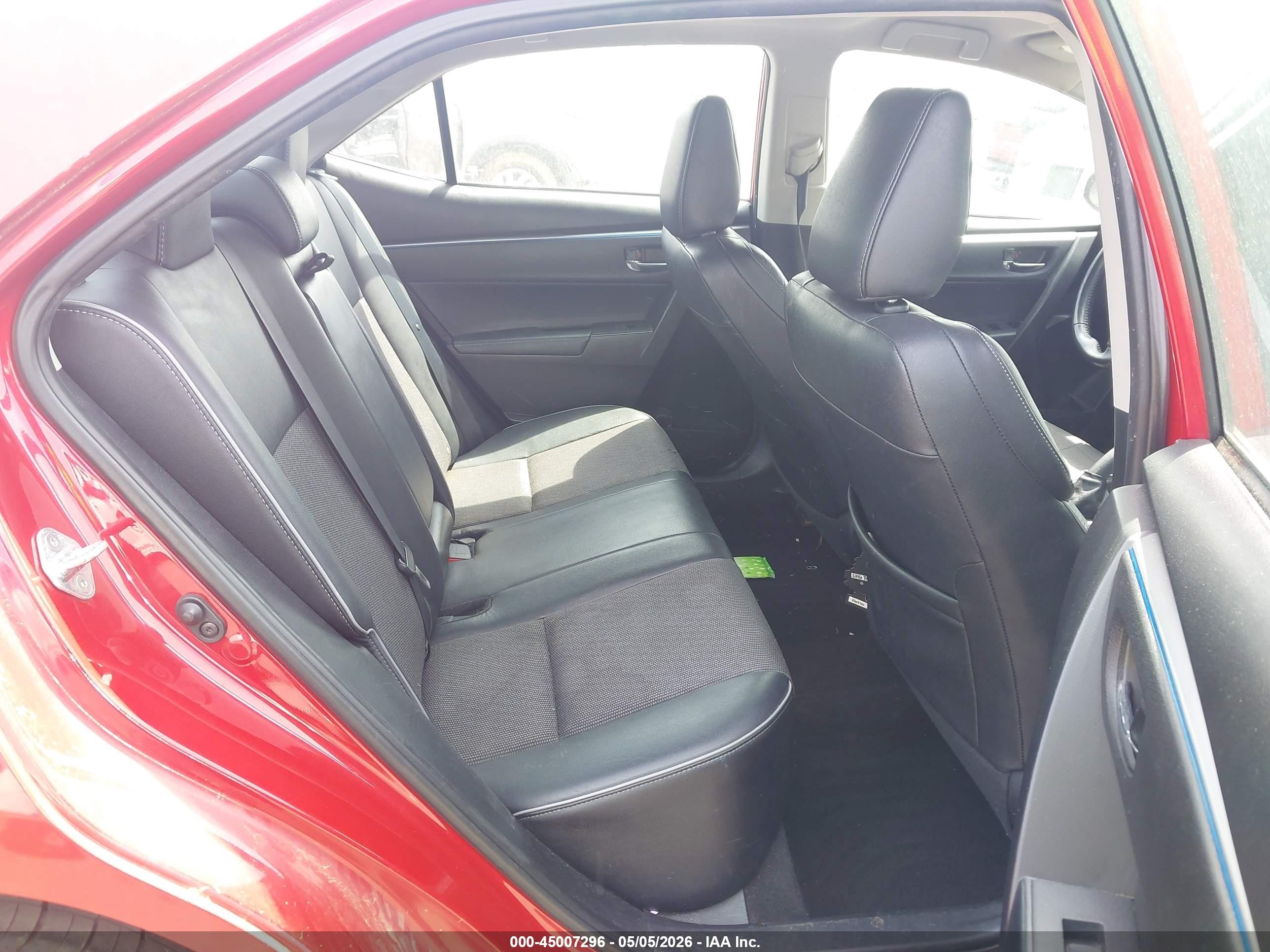2016 Toyota Corolla L/le/le Plus/le Premium/s/s Plus/s Premium/s W/special Edition Pkg Red vin: 2T1BURHE7GC682764