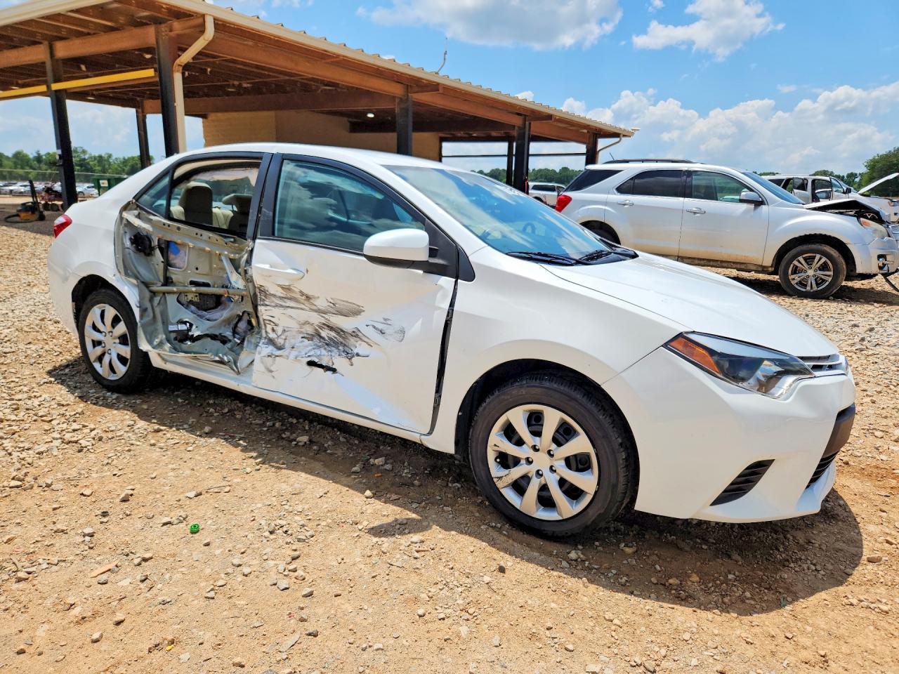 2016 Toyota Corolla Le White vin: 2T1BURHE7GC690413