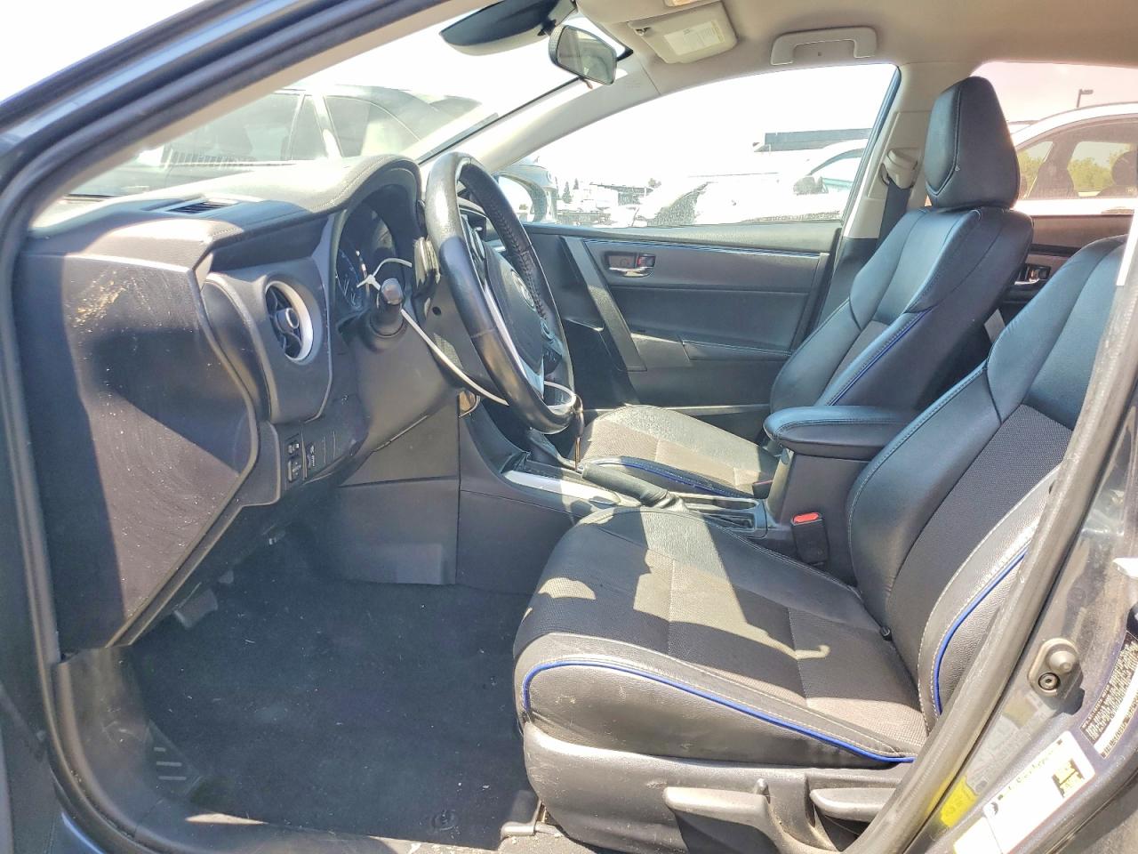 2017 Toyota Corolla L Blue vin: 2T1BURHE7HC806260