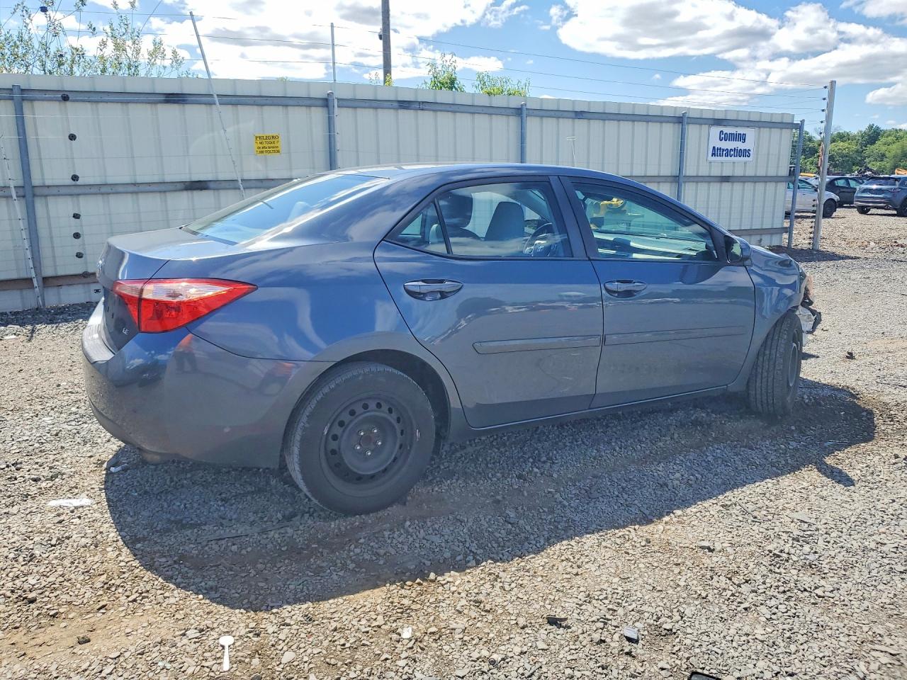 2017 Toyota Corolla Le Blue vin: 2T1BURHE7HC829084