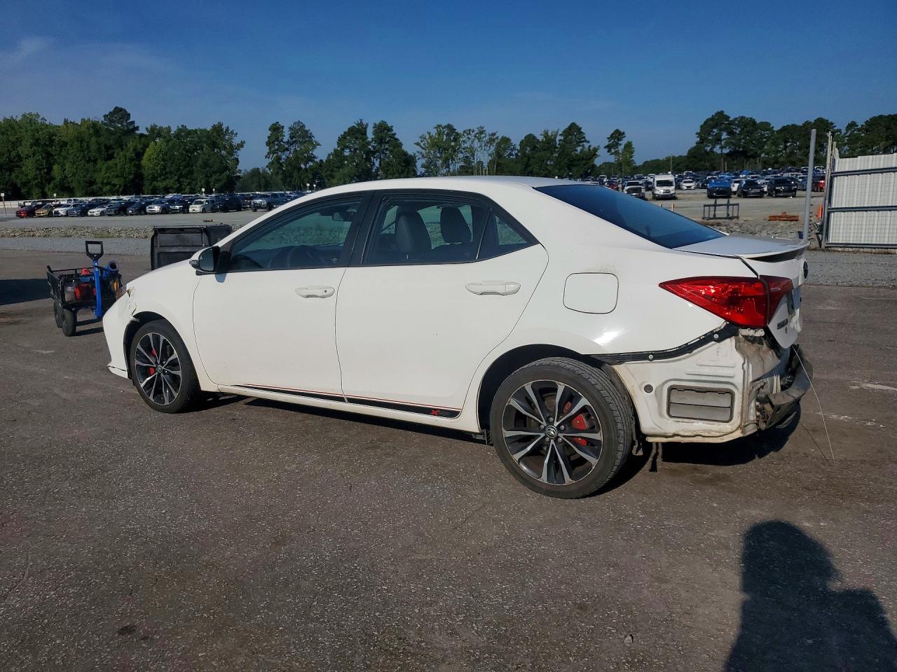 2017 Toyota Corolla Se White vin: 2T1BURHE7HC880648