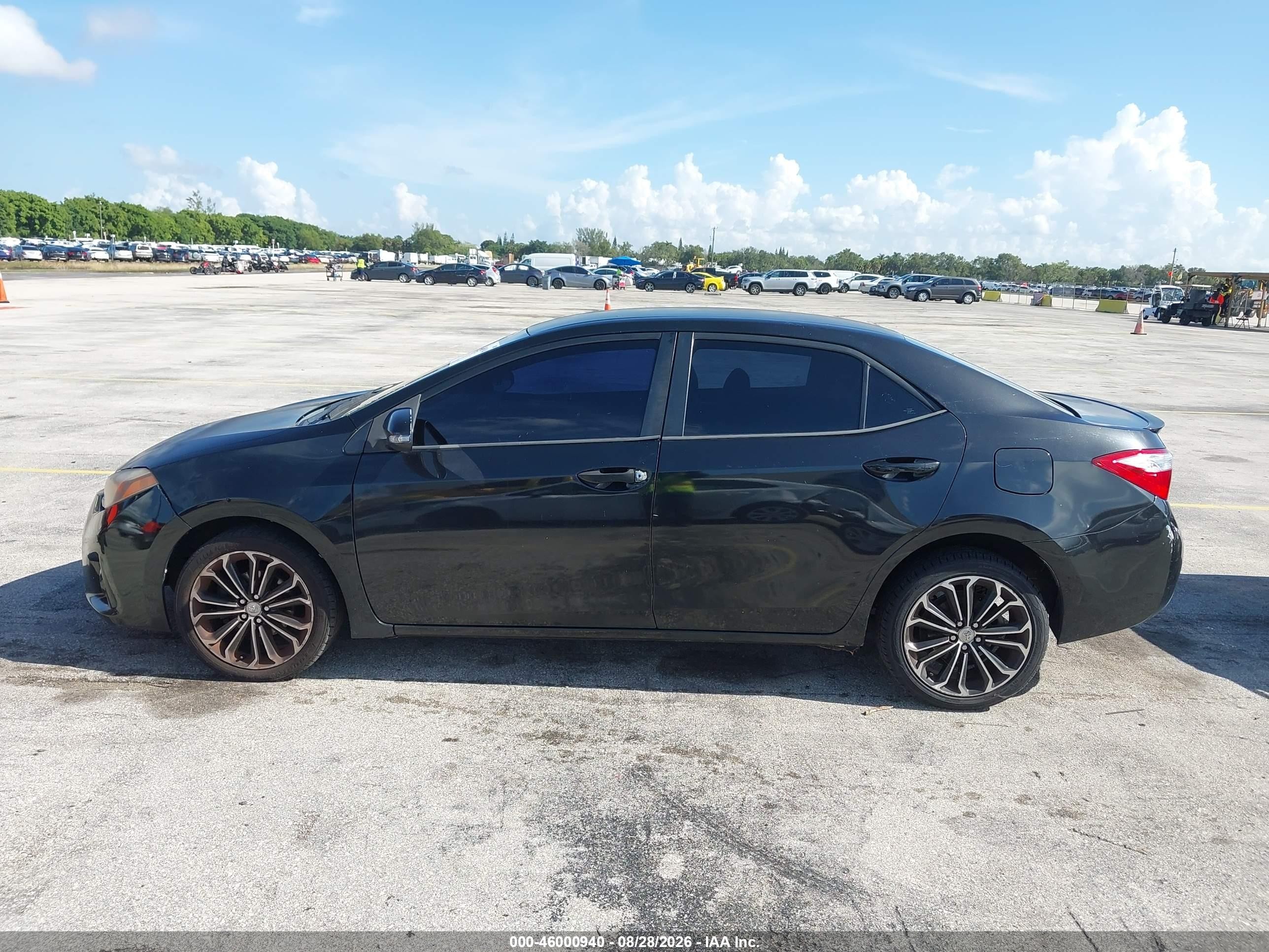 2014 Toyota Corolla S Plus Black vin: 2T1BURHE8EC000844