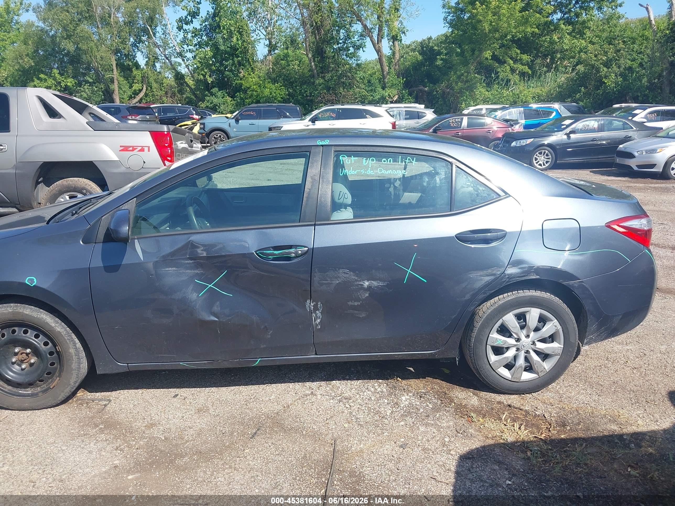 2014 Toyota Corolla Le Gray vin: 2T1BURHE8EC024514