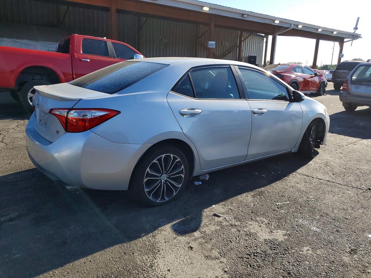 2014 Toyota Corolla S Plus Silver vin: 2T1BURHE8EC036243
