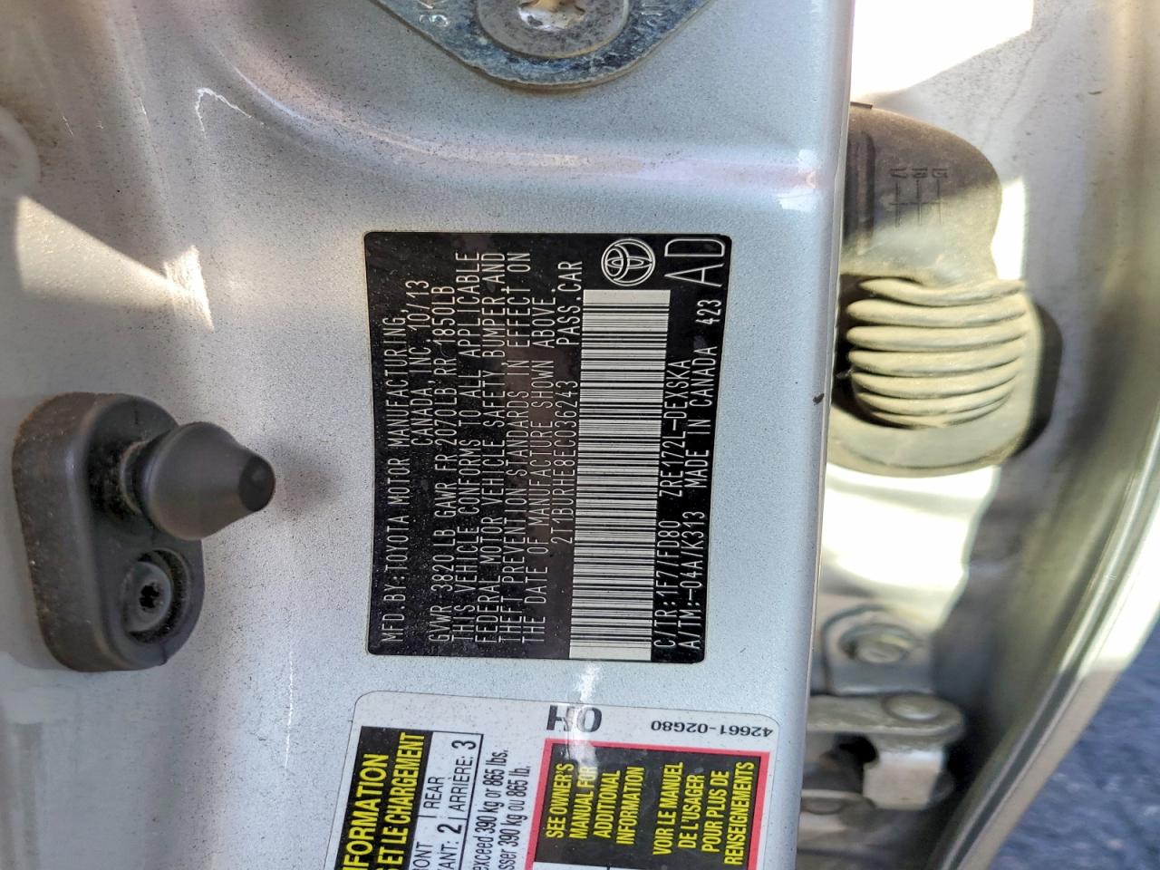 2014 Toyota Corolla S Plus Silver vin: 2T1BURHE8EC036243