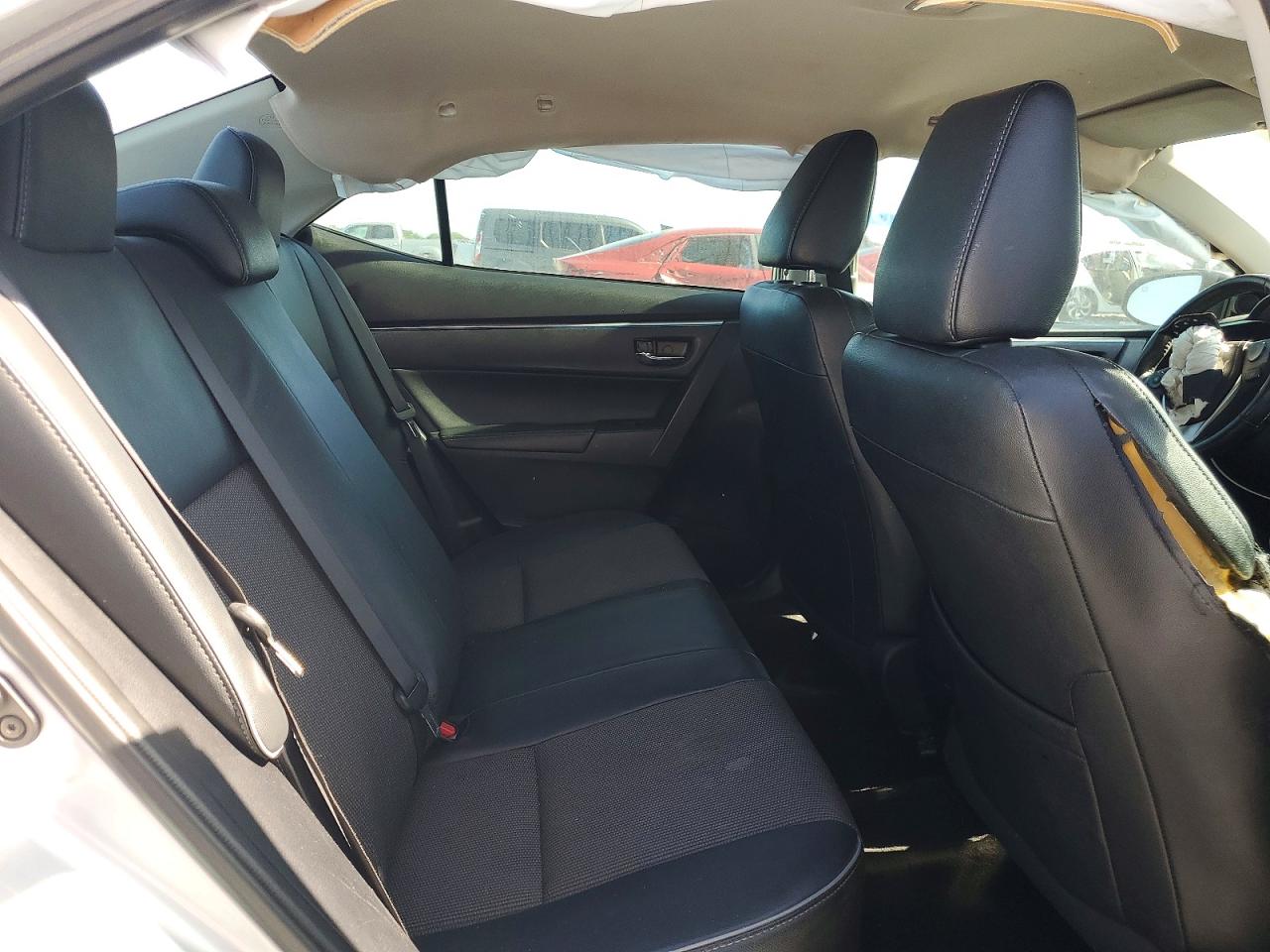 2014 Toyota Corolla S Plus Silver vin: 2T1BURHE8EC049901