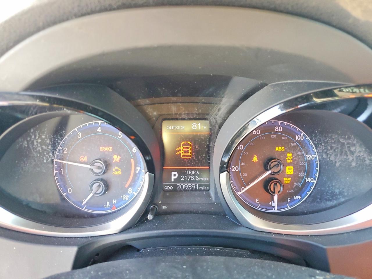 2014 Toyota Corolla S Plus Silver vin: 2T1BURHE8EC049901