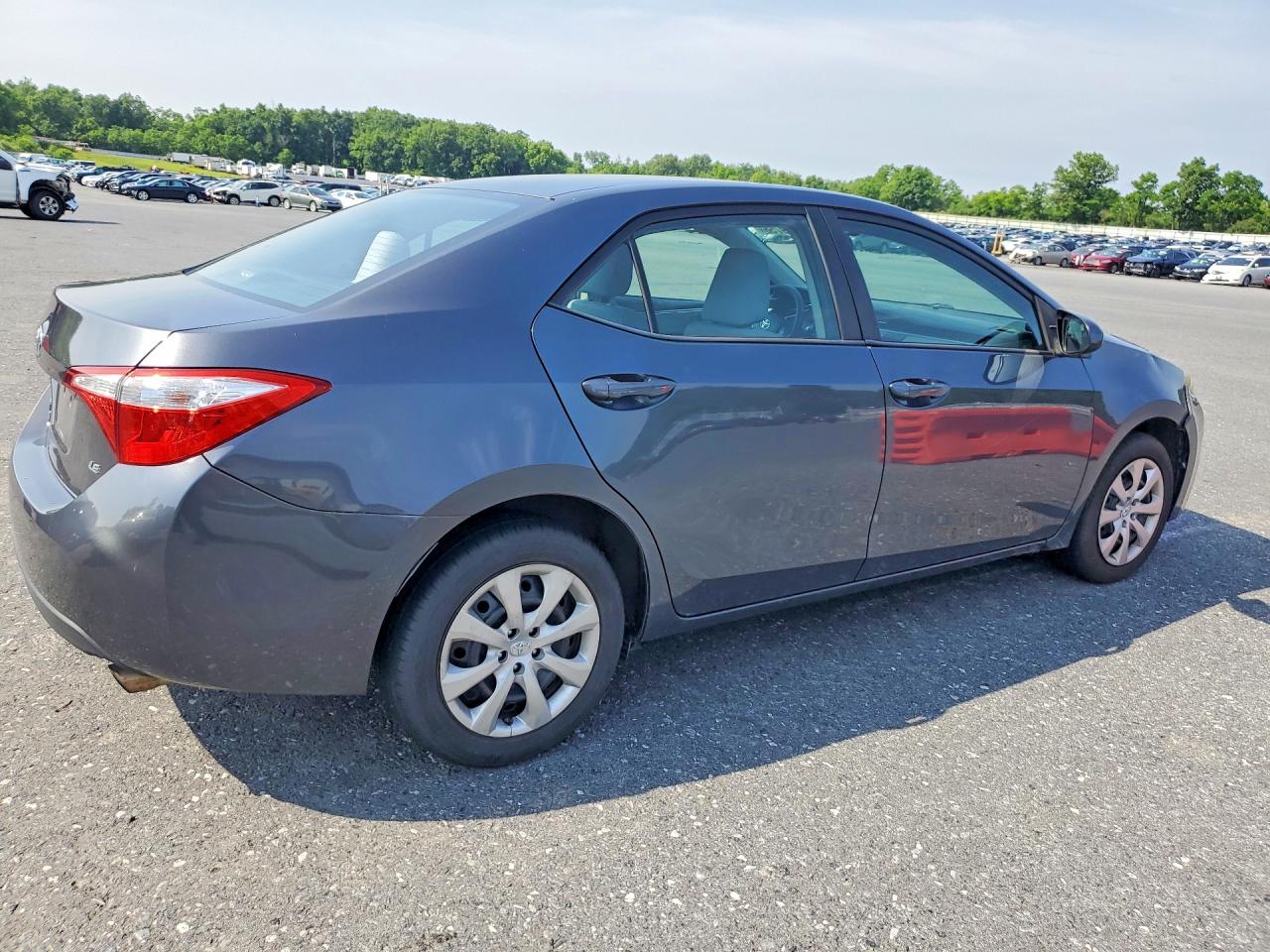 2014 Toyota Corolla Le Blue vin: 2T1BURHE8EC066472