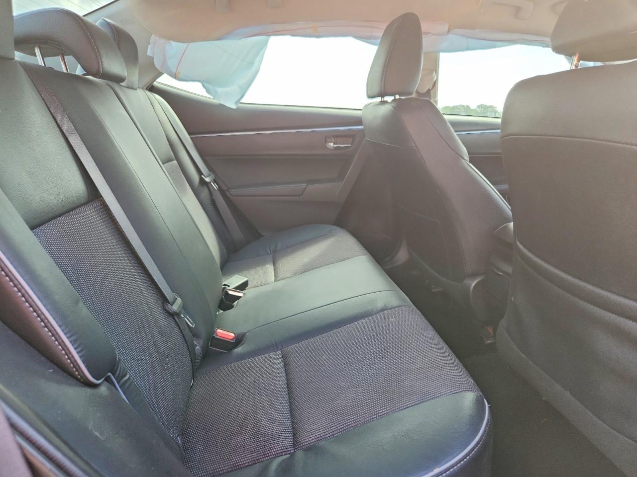 2014 Toyota Corolla S Plus Red vin: 2T1BURHE8EC075284