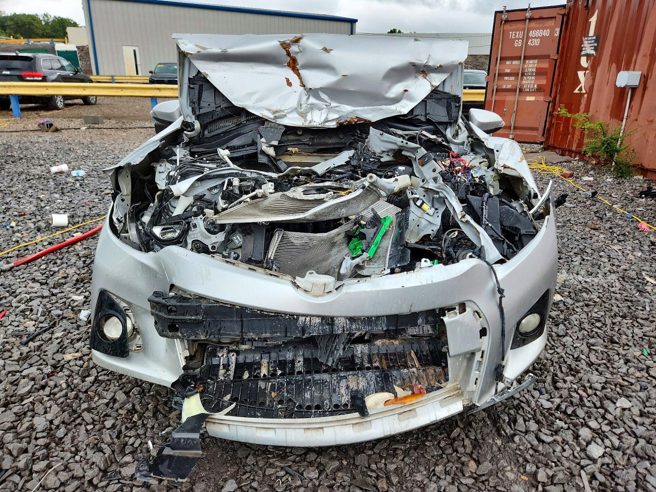 2014 Toyota Corolla S Plus Silver vin: 2T1BURHE8EC075625
