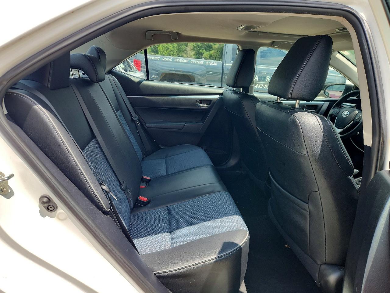 2014 Toyota Corolla S Plus White vin: 2T1BURHE8EC105416