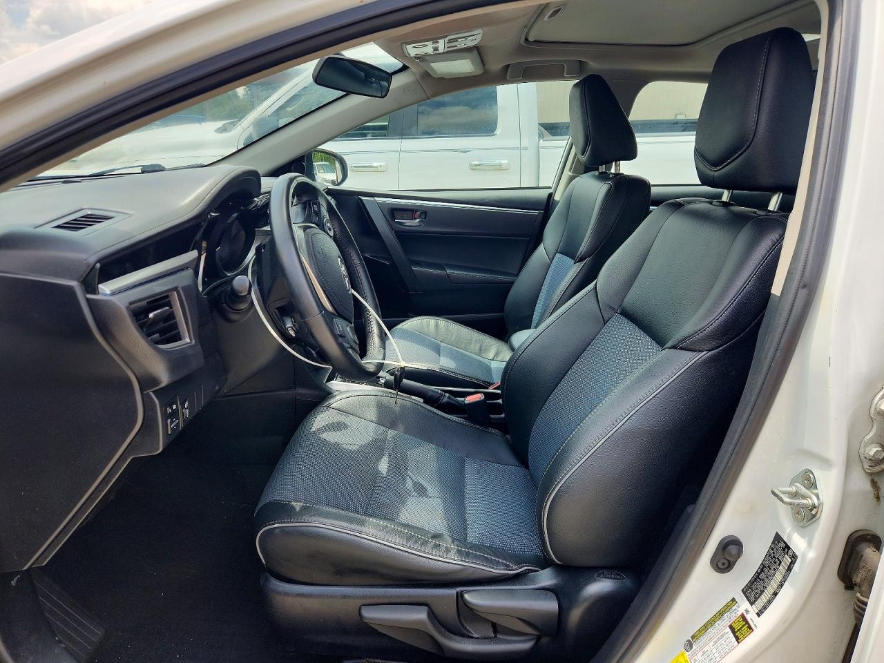 2014 Toyota Corolla S Plus White vin: 2T1BURHE8EC105416