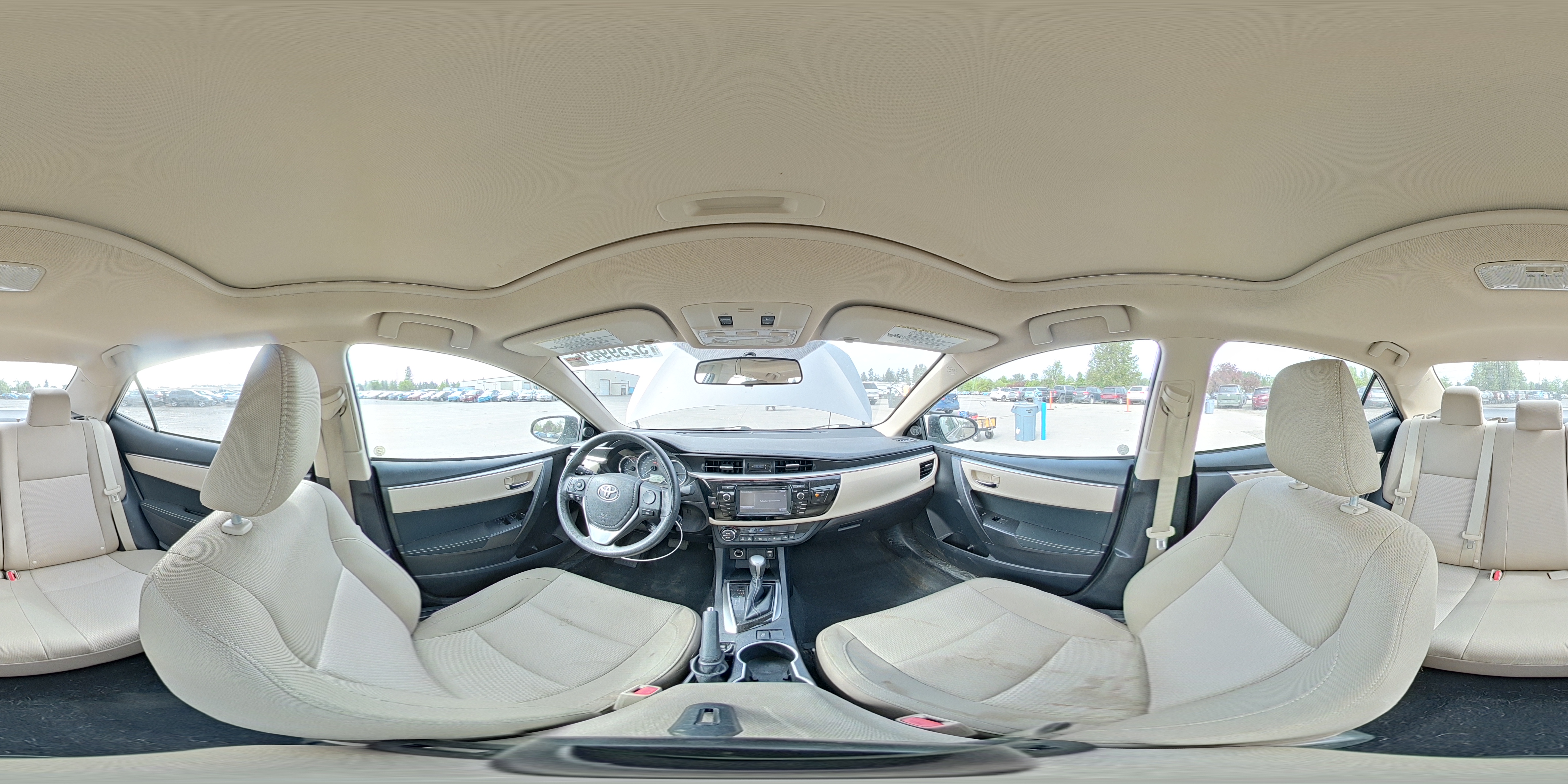 2014 Toyota Corolla Le Plus Beige vin: 2T1BURHE8EC115198