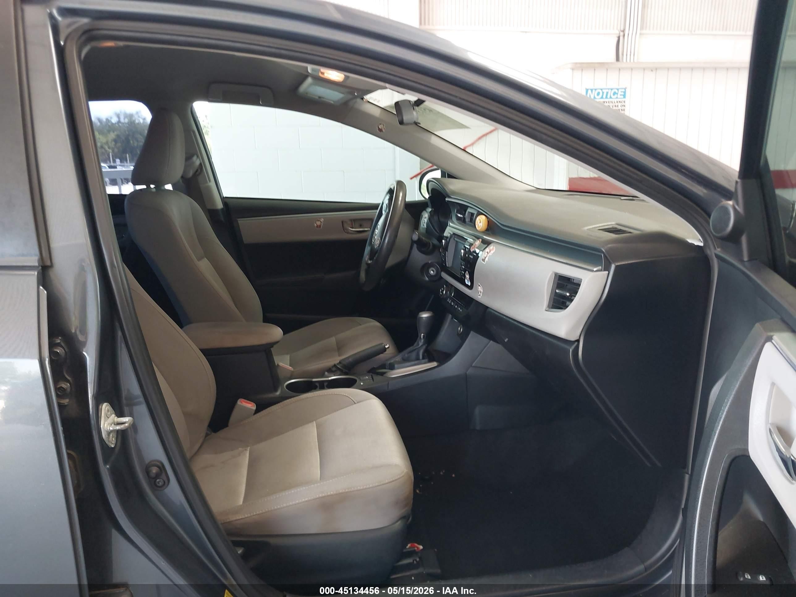 2014 Toyota Corolla Le Blue vin: 2T1BURHE8EC117601
