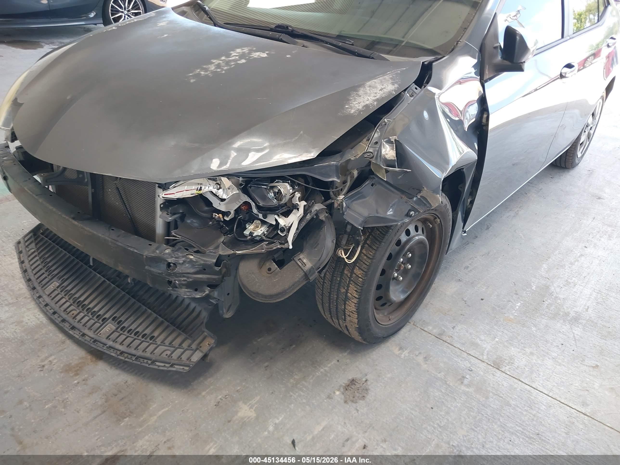 2014 Toyota Corolla Le Blue vin: 2T1BURHE8EC117601