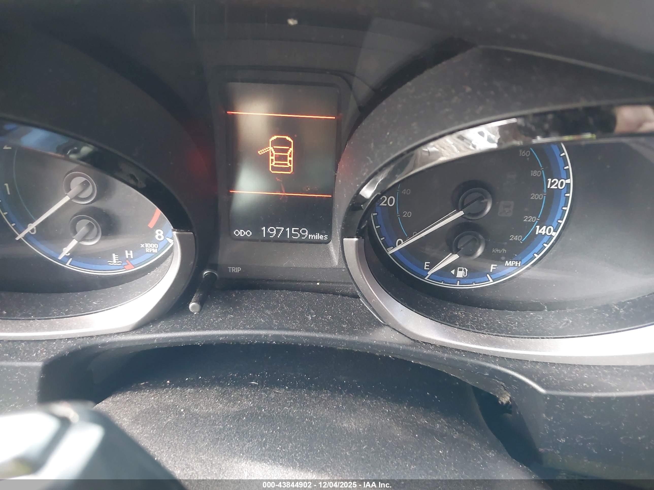 2014 Toyota Corolla S Plus Red vin: 2T1BURHE8EC121518