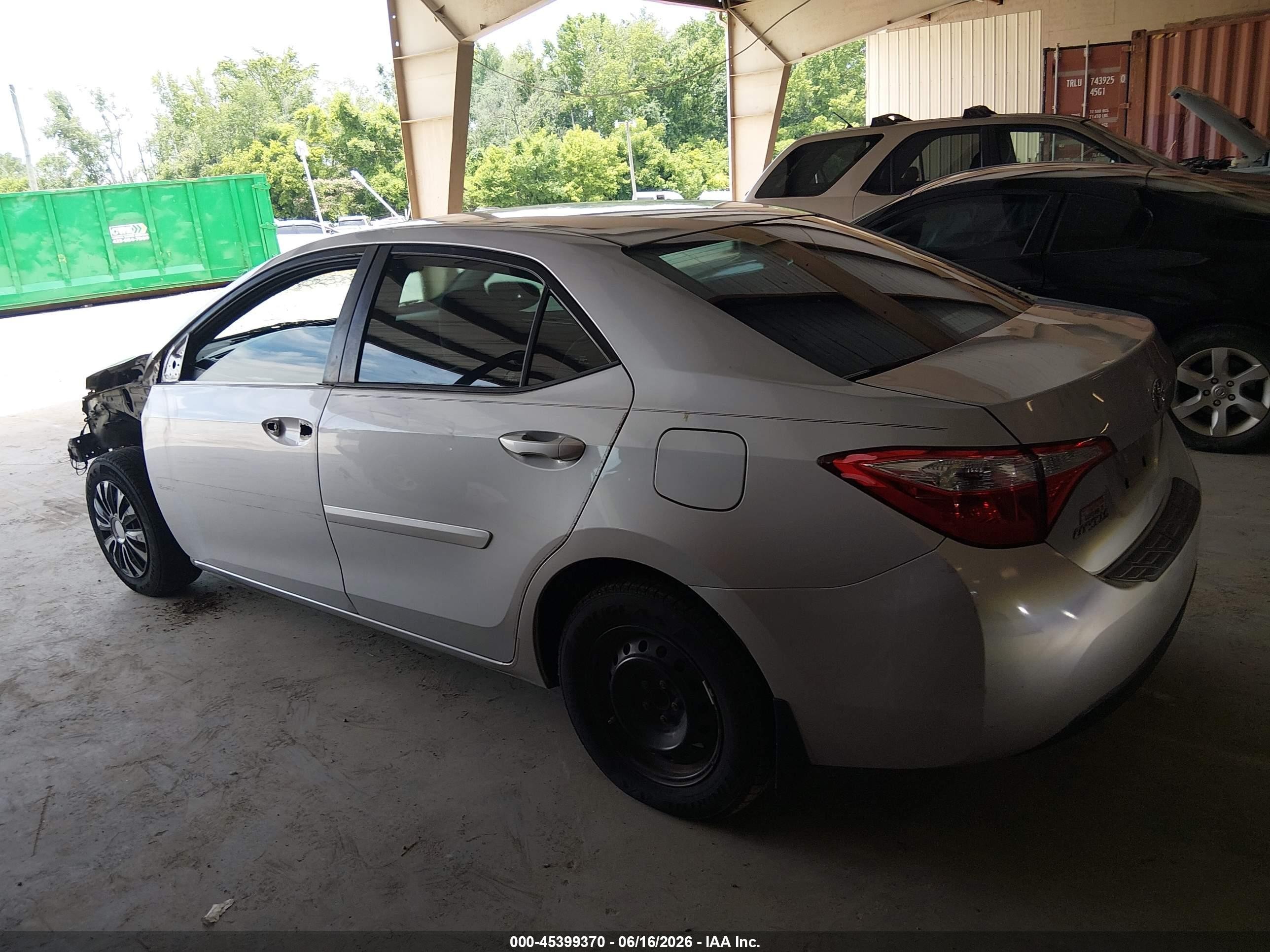 2014 Toyota Corolla L Silver vin: 2T1BURHE8EC123477