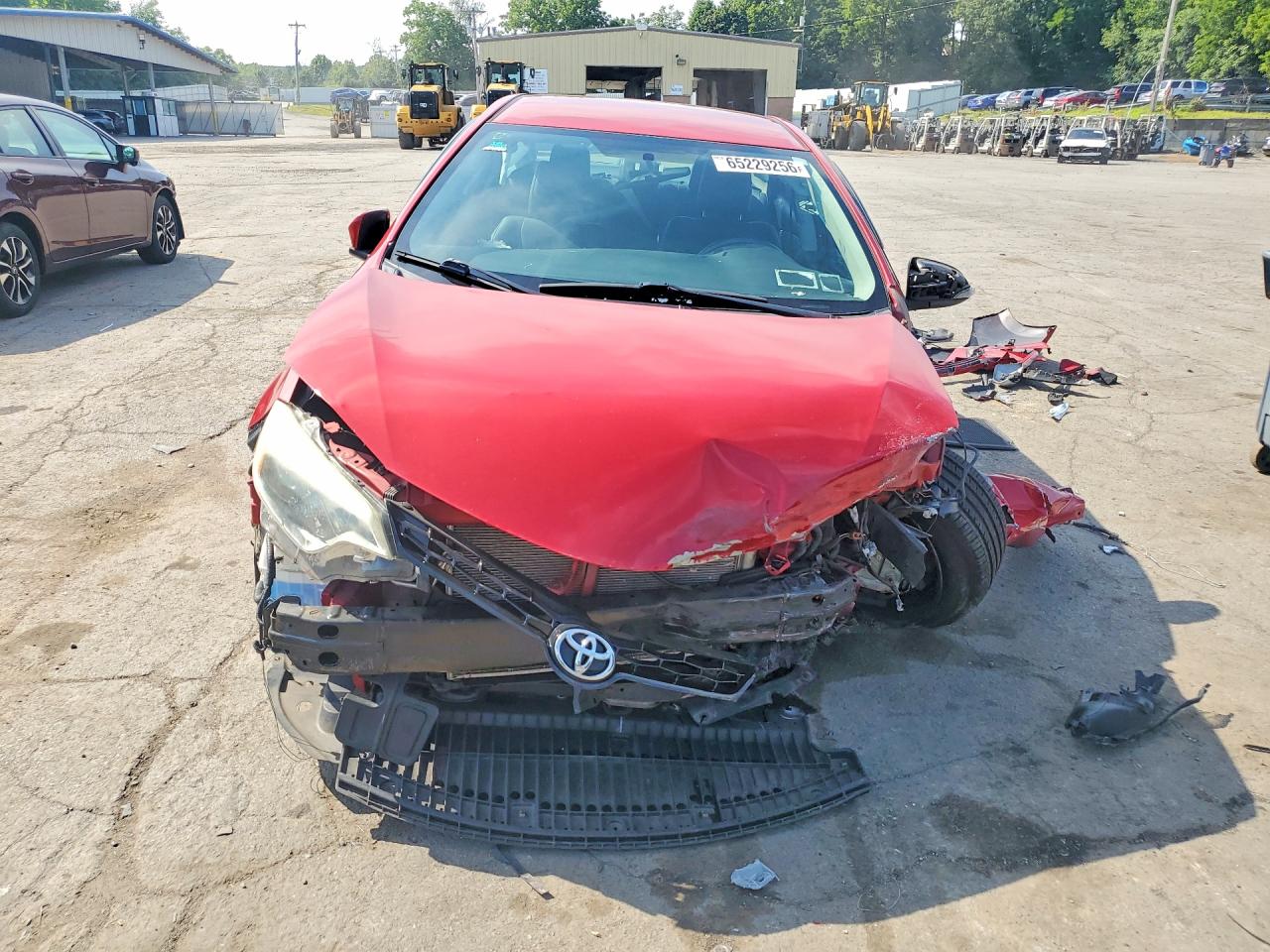 2014 Toyota Corolla S Красный vin: 2T1BURHE8EC138366