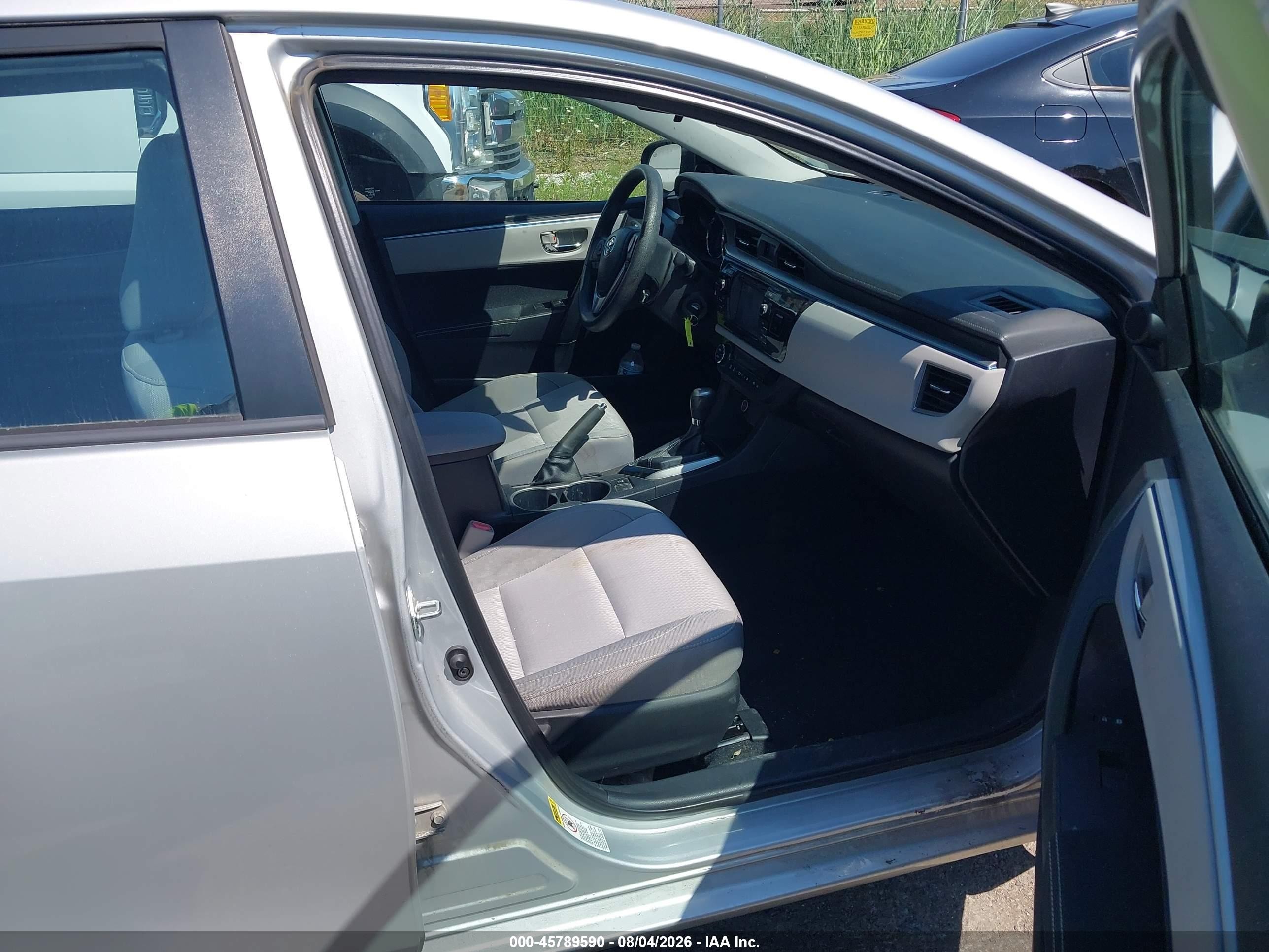 2014 Toyota Corolla Le Silver vin: 2T1BURHE8EC143003