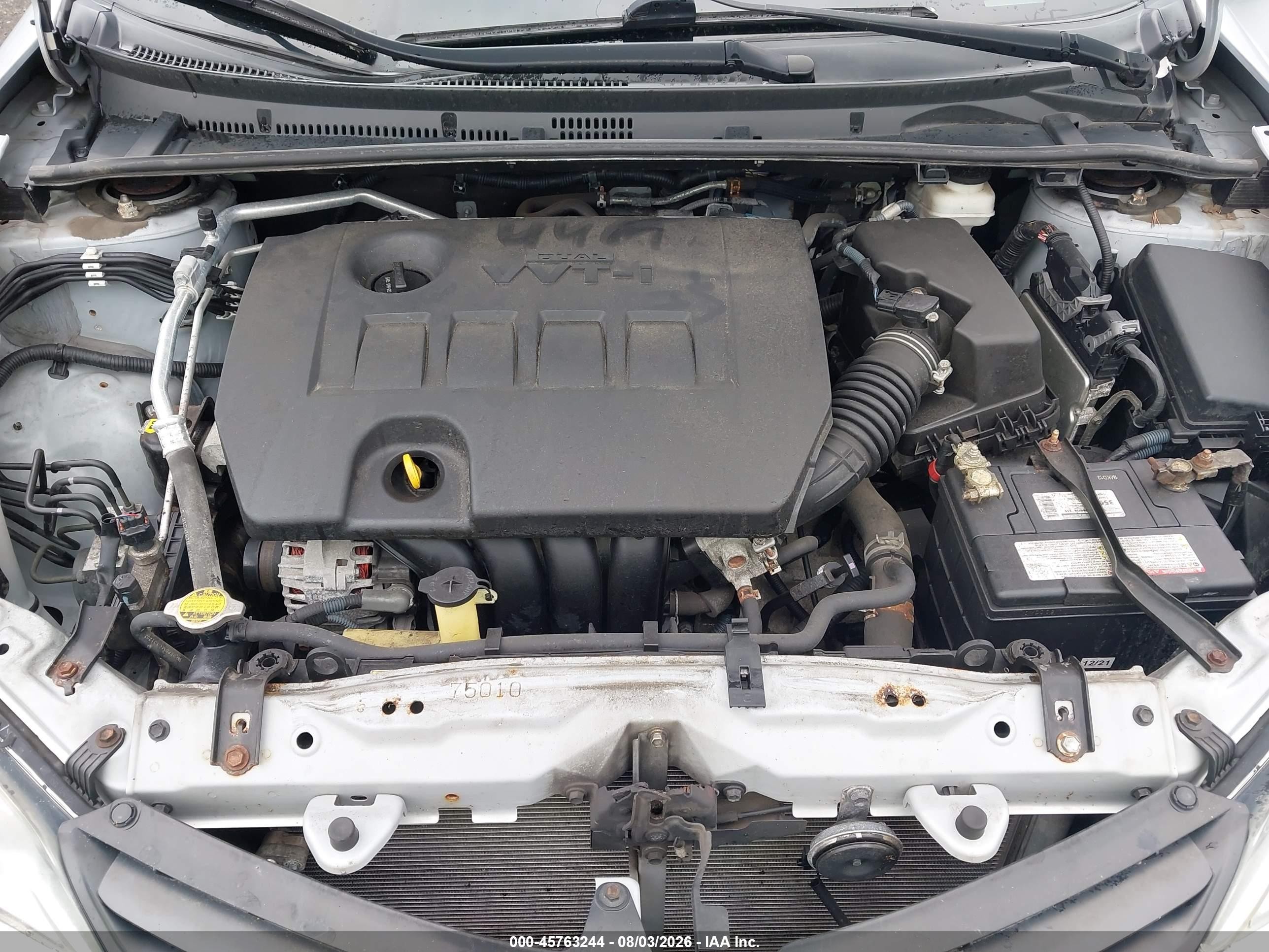 2014 Toyota Corolla L Silver vin: 2T1BURHE8EC147715